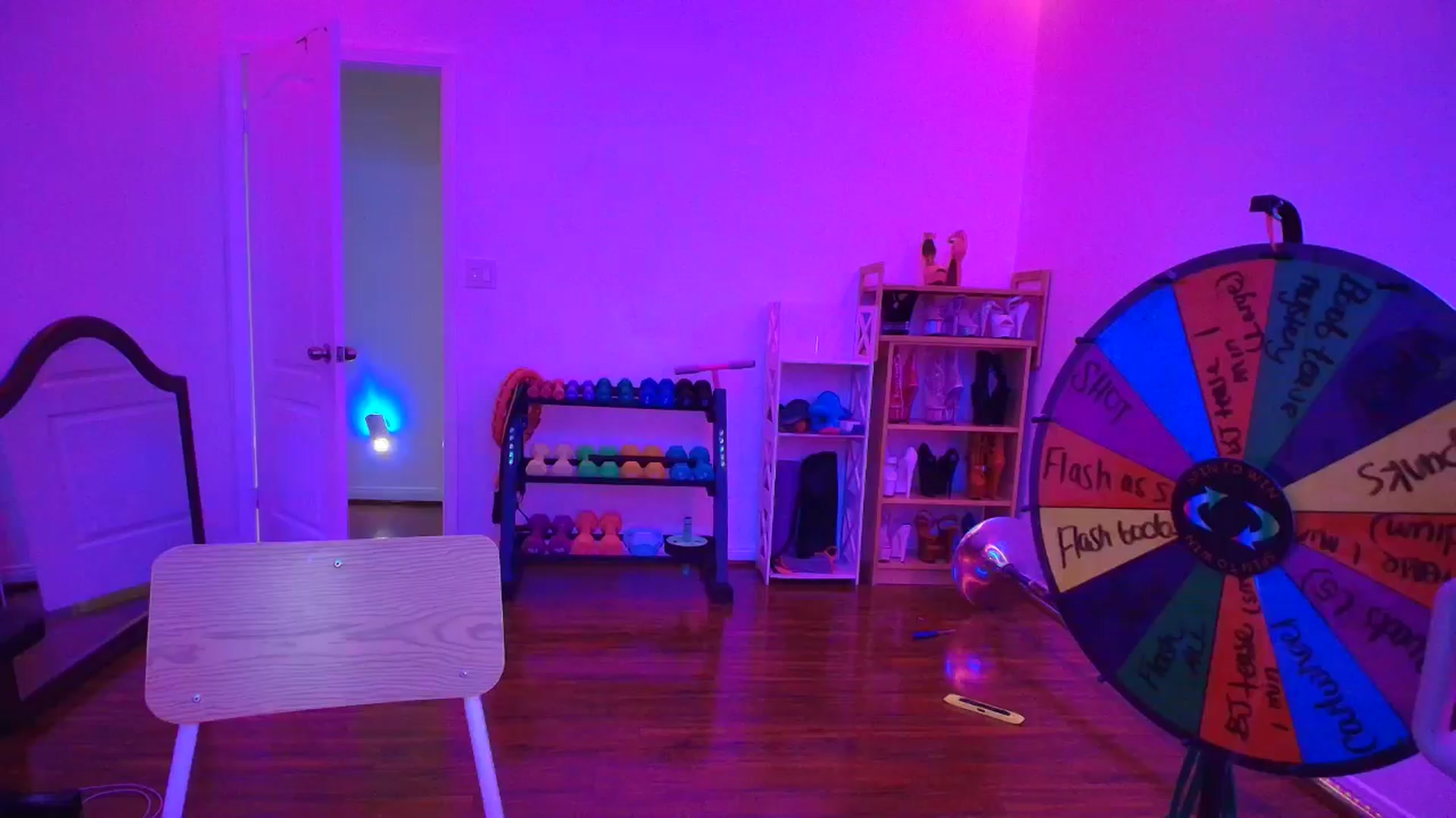 Gallery image thumbnail from sugarbb_'s myfreecams stream on, 01/31/2026, 12:45 image 12 of 20