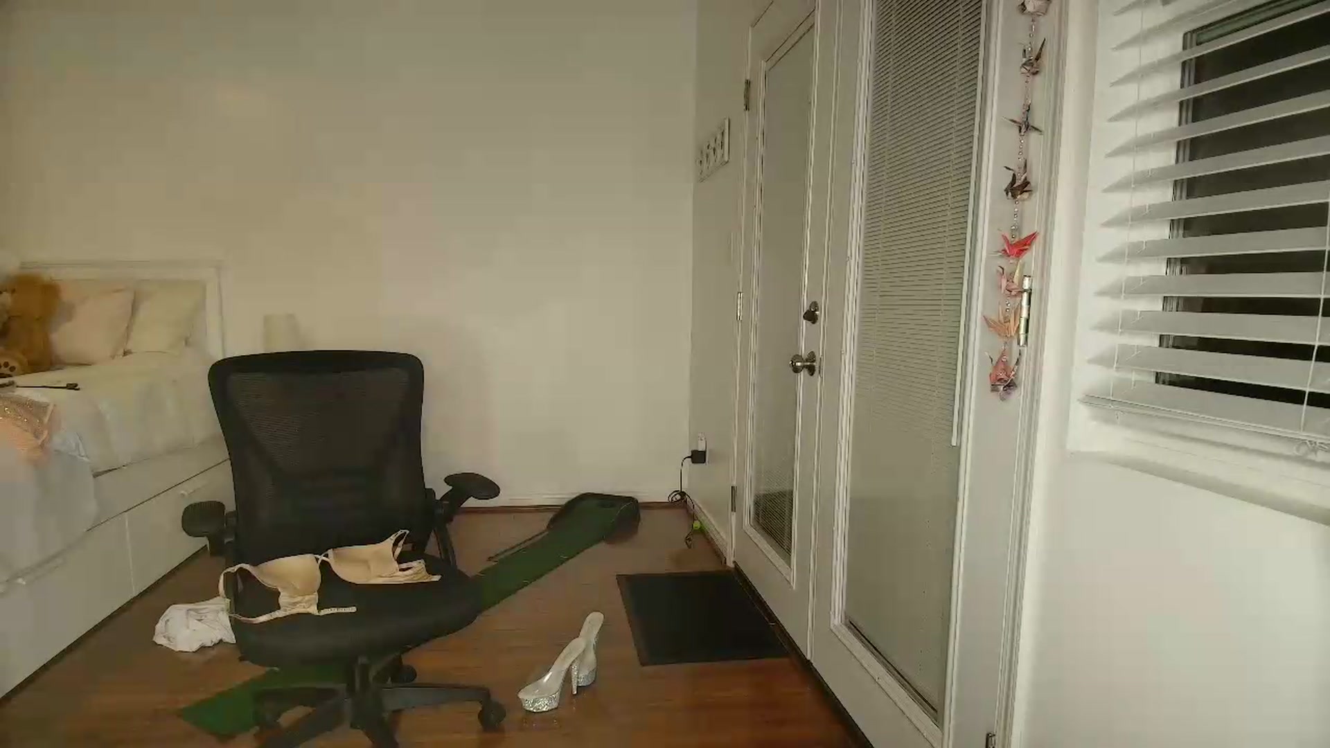 Gallery image thumbnail from sugarbb_'s myfreecams stream on, 05/05/2026, 04:48 image 7 of 20