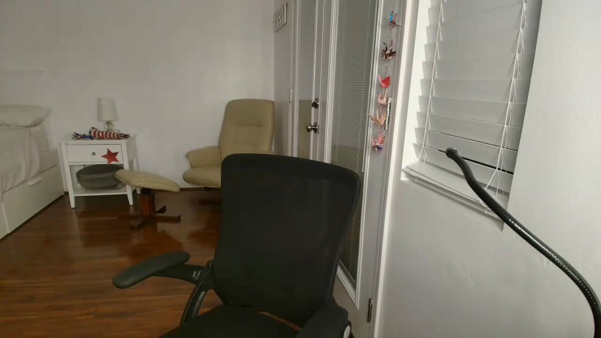 Gallery image thumbnail from sugarbb_'s myfreecams stream on, 05/26/2026, 08:53 image 15 of 20