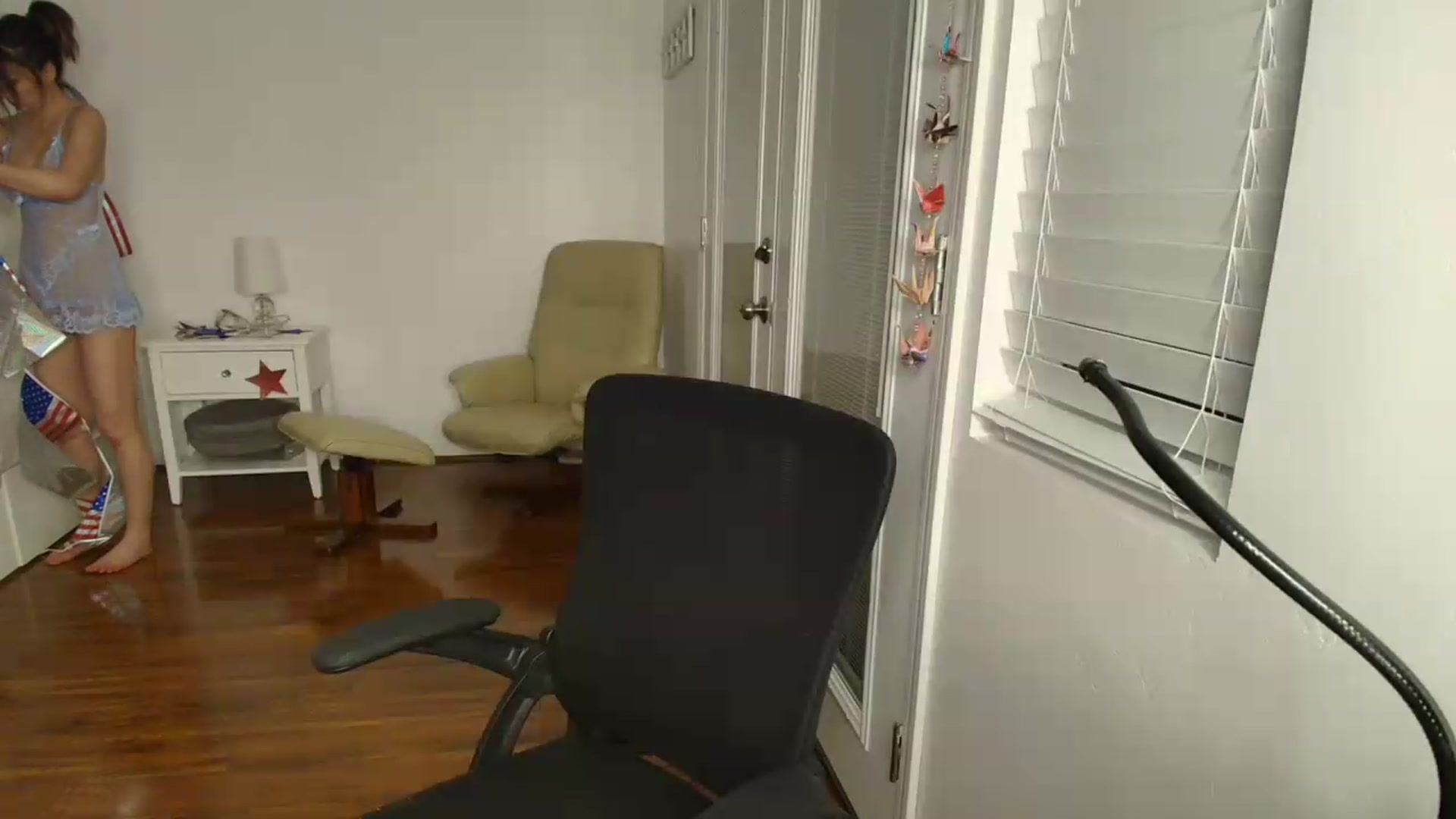 Gallery image thumbnail from sugarbb_'s myfreecams stream on, 05/26/2026, 08:53 image 10 of 20