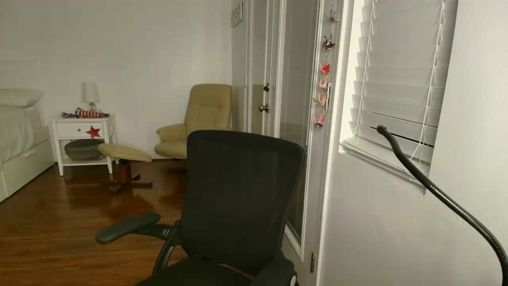 Gallery image thumbnail from sugarbb_'s myfreecams stream on, 05/26/2026, 08:53 image 17 of 20