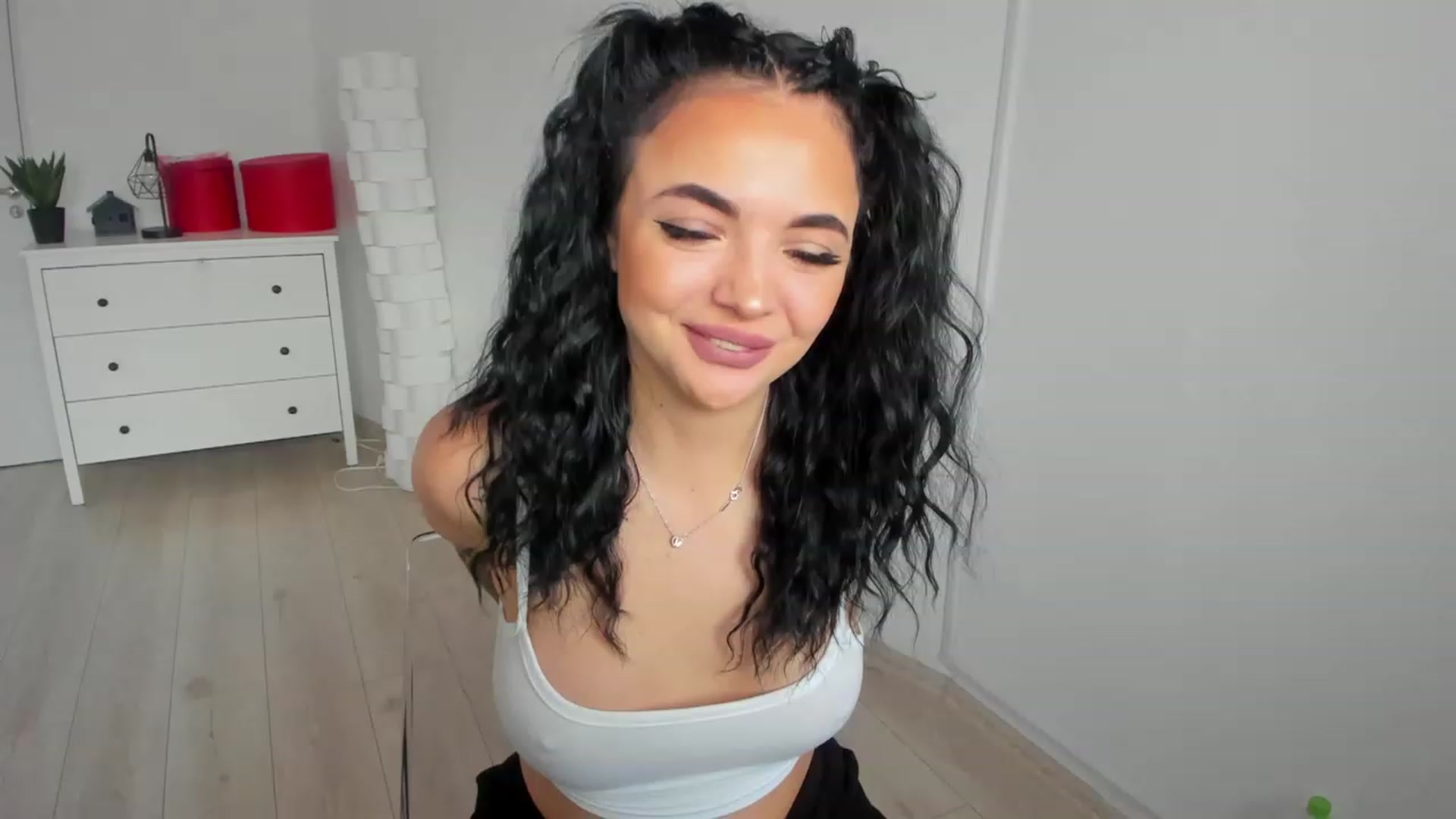 Gallery image thumbnail from sugarrainey's myfreecams stream on, 11/14/2022, 11:22 image 5 of 20