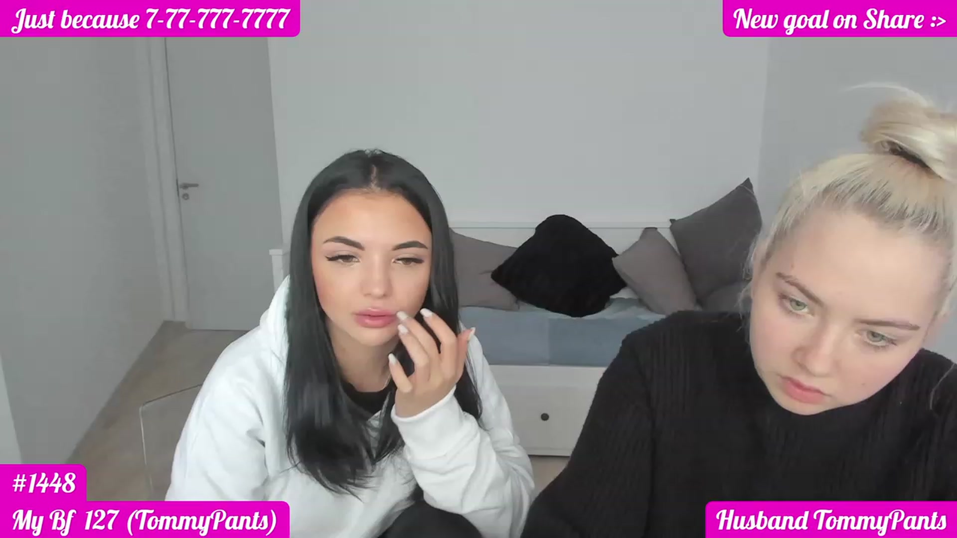 Gallery image thumbnail from sugarrainey's myfreecams stream on, 11/18/2022, 12:34 image 4 of 20