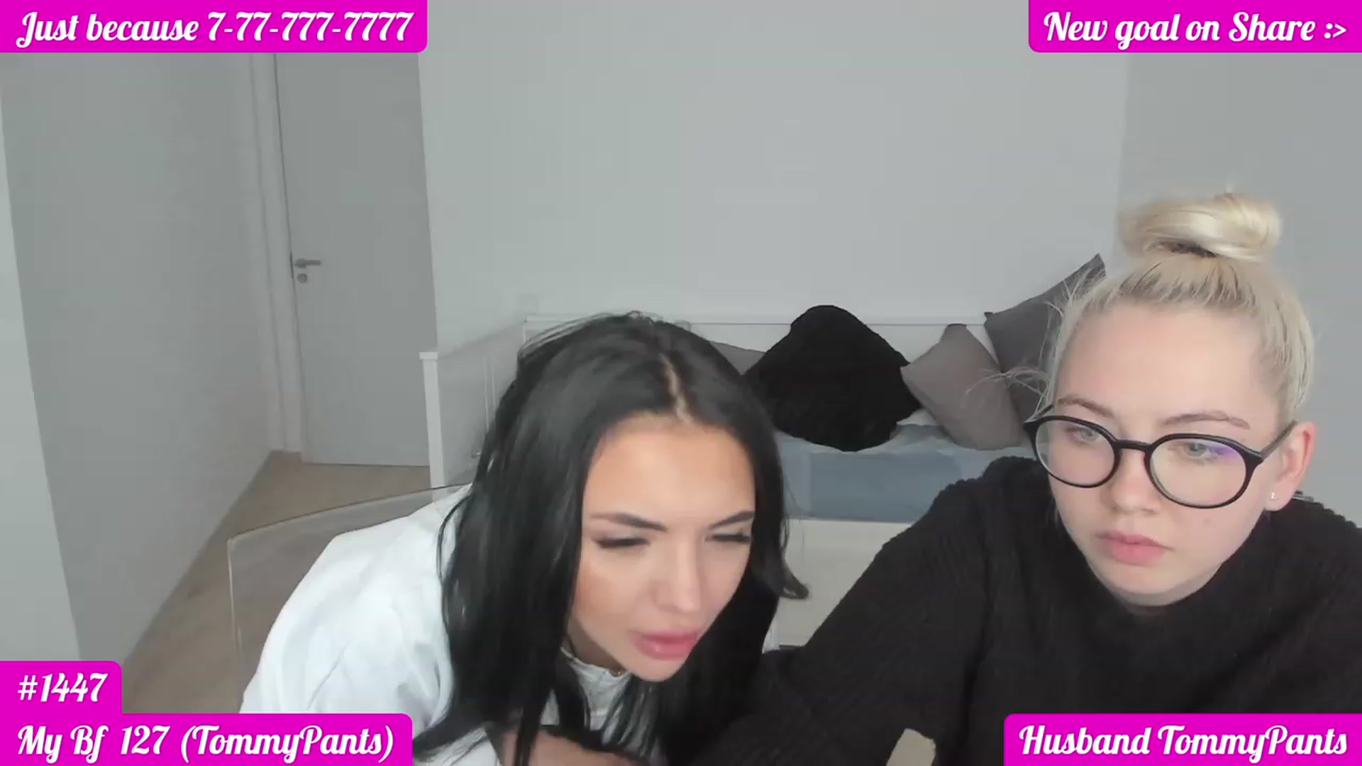 Gallery image thumbnail from sugarrainey's myfreecams stream on, 11/18/2022, 12:34 image 12 of 20