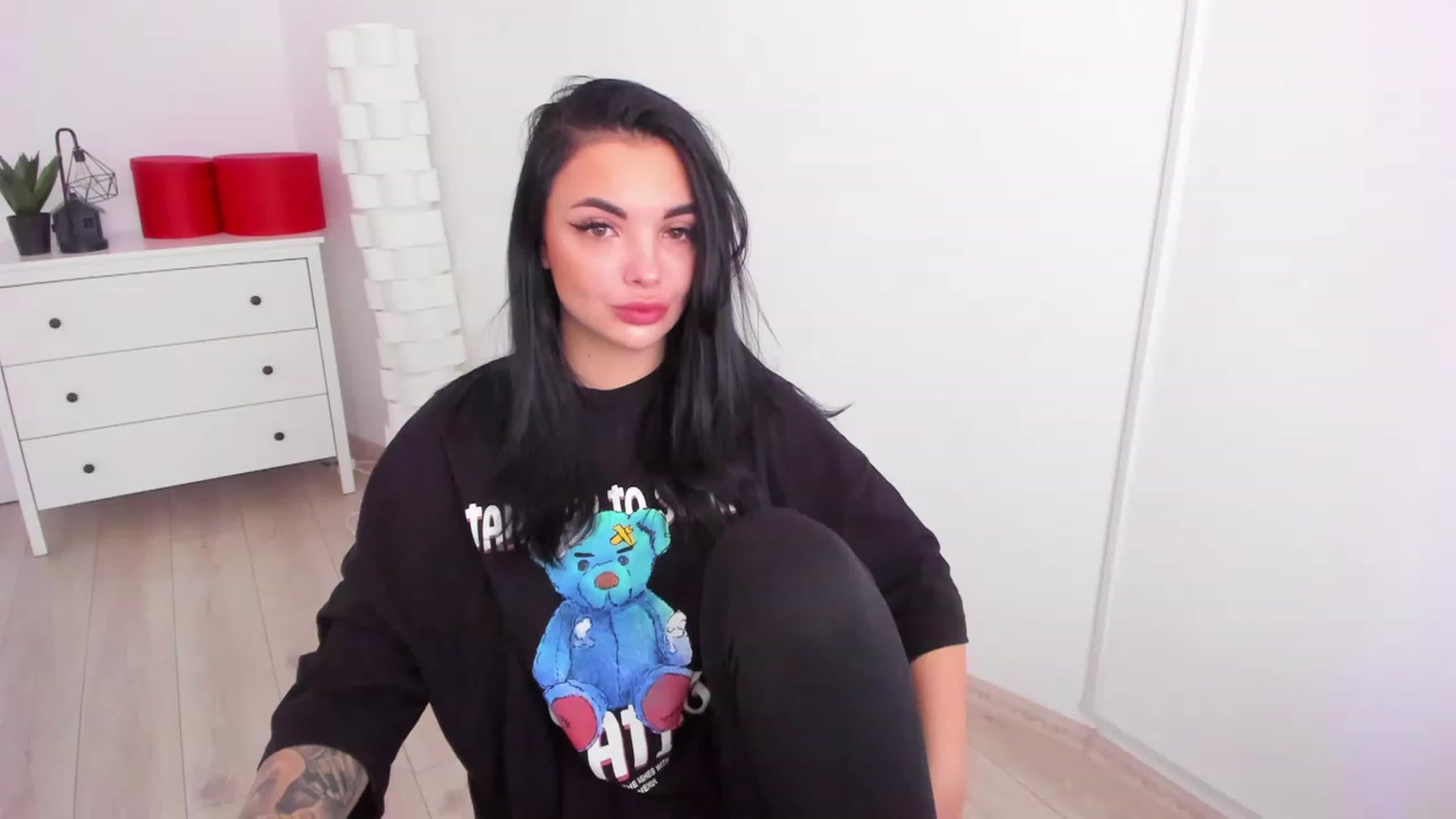Gallery image thumbnail from sugarrainey's myfreecams stream on, 11/28/2022, 11:46 image 4 of 20