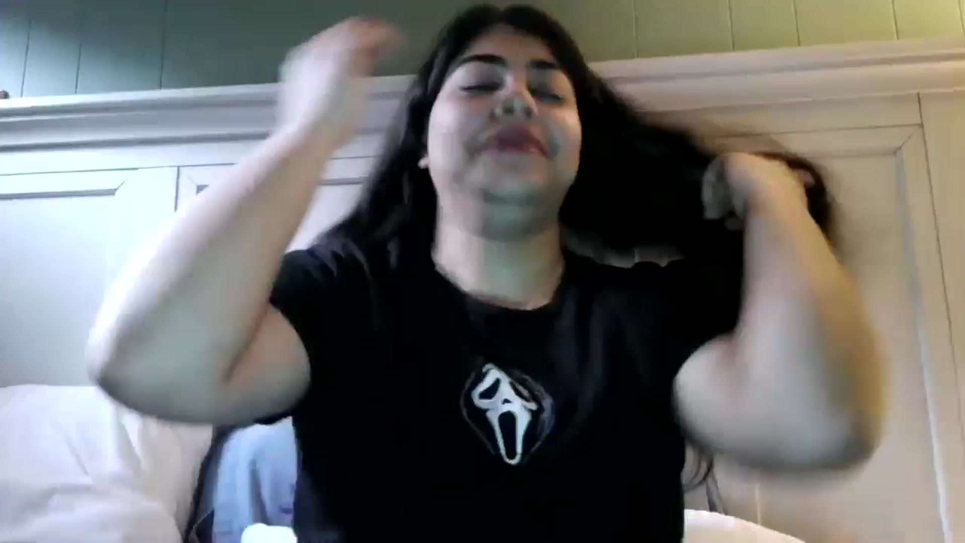 Gallery image thumbnail from sum0811's myfreecams stream on, 02/23/2025, 18:51 image 15 of 20