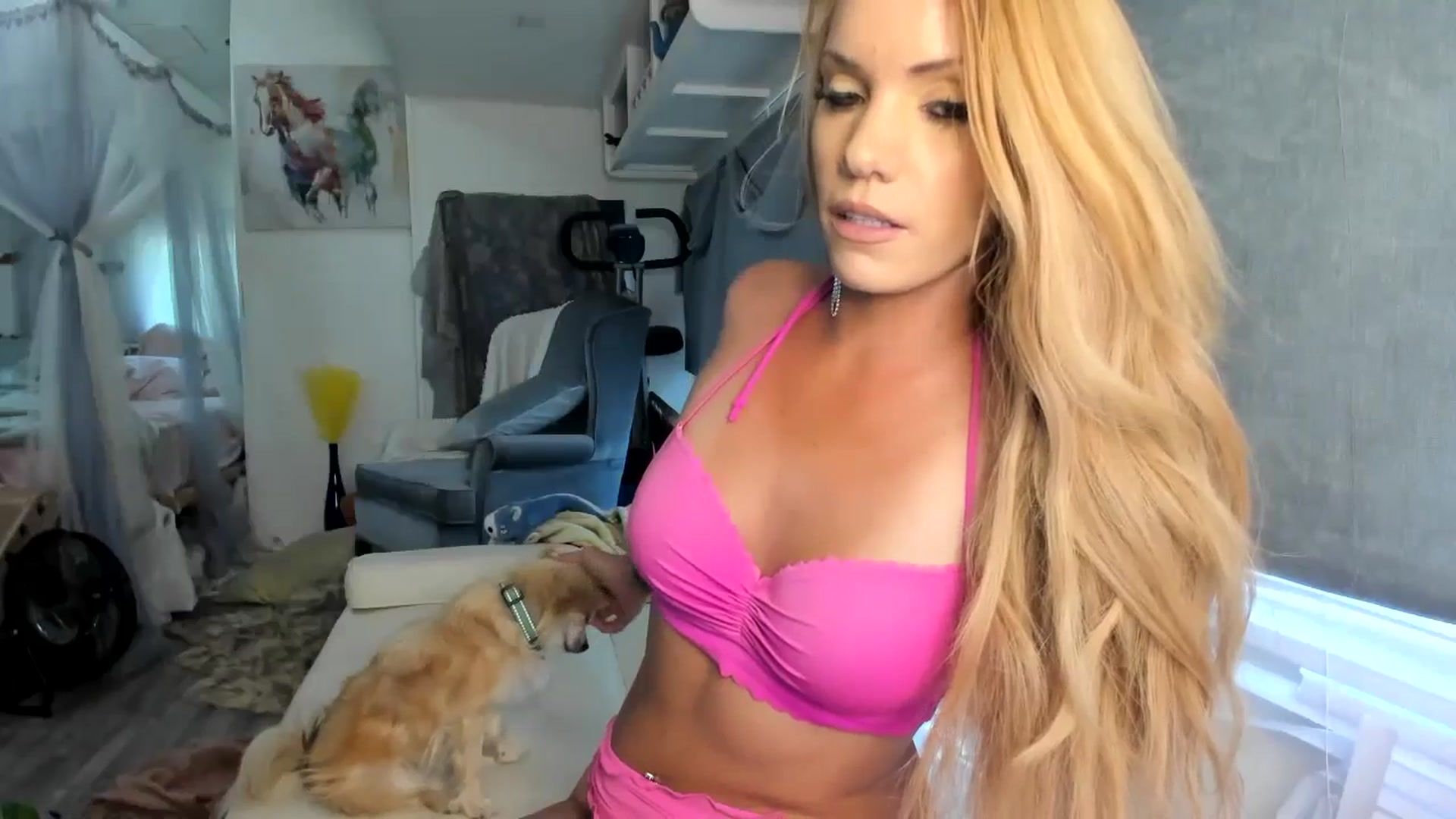 Gallery image thumbnail from summer4413's myfreecams stream on, 07/08/2024, 16:58 image 4 of 20