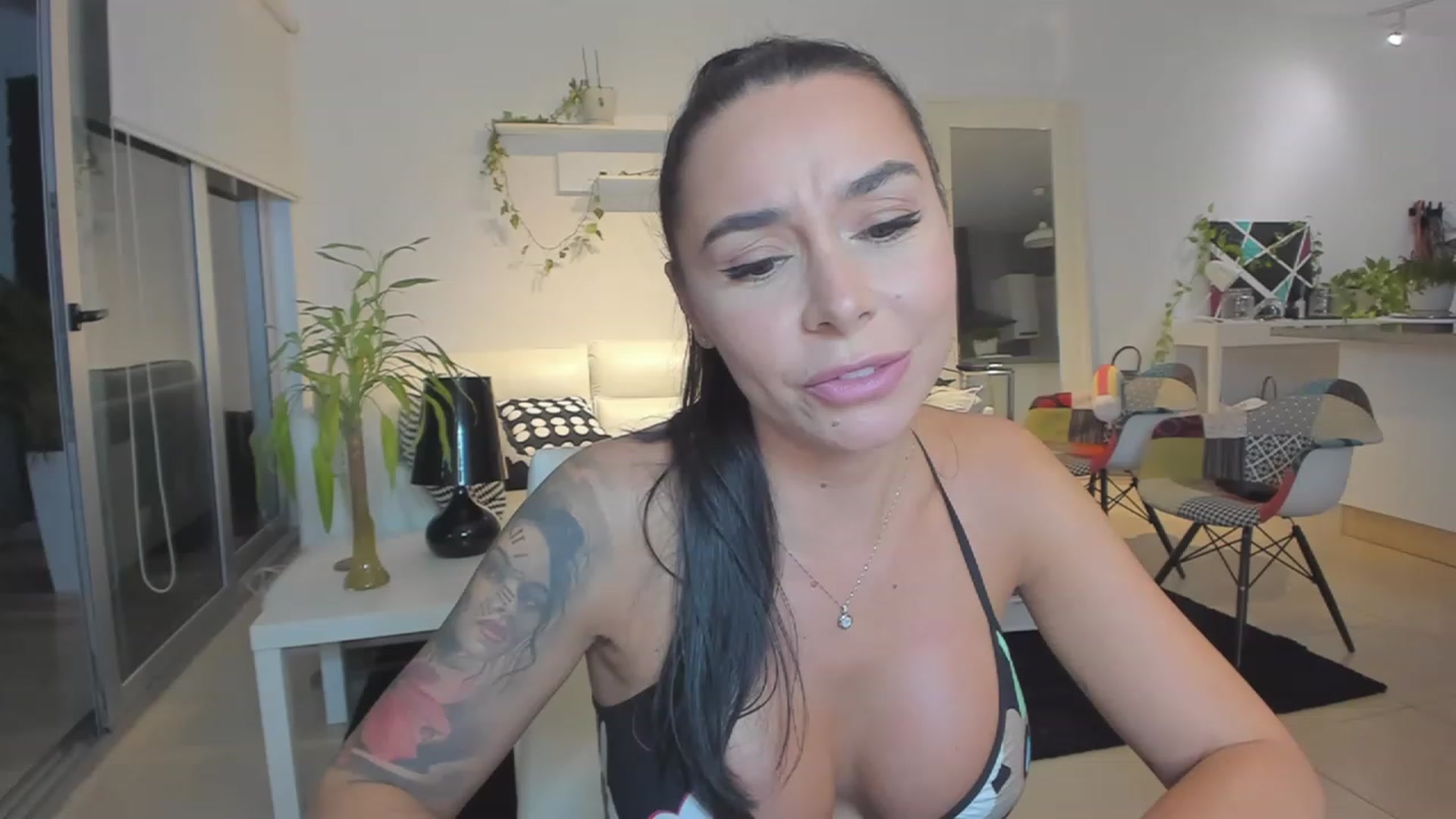 Gallery image thumbnail from summerbae's myfreecams stream on, 06/16/2023, 02:19 image 17 of 20