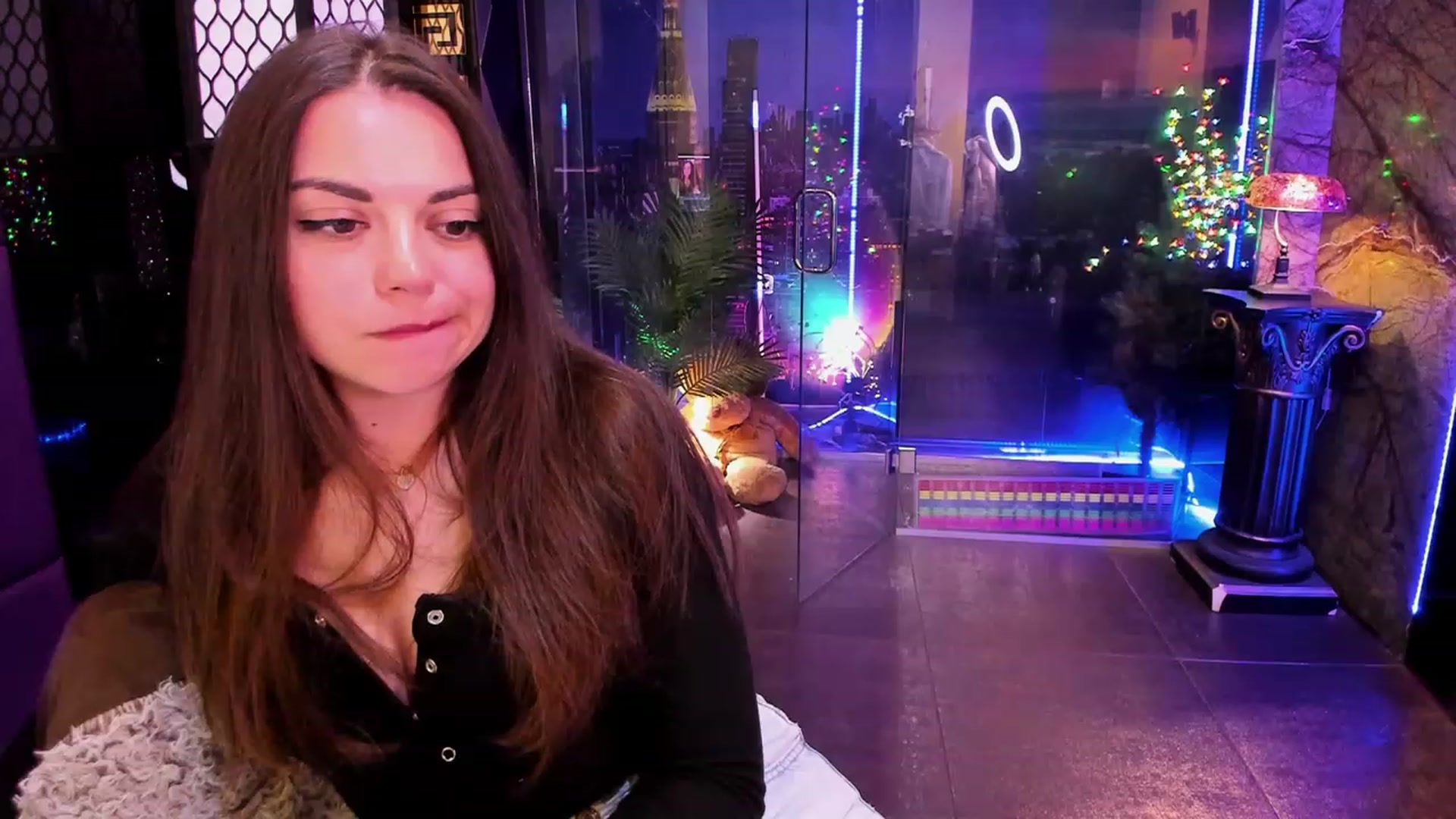 Gallery image thumbnail from sunn_o's myfreecams stream on, 04/30/2023, 10:25 image 10 of 20
