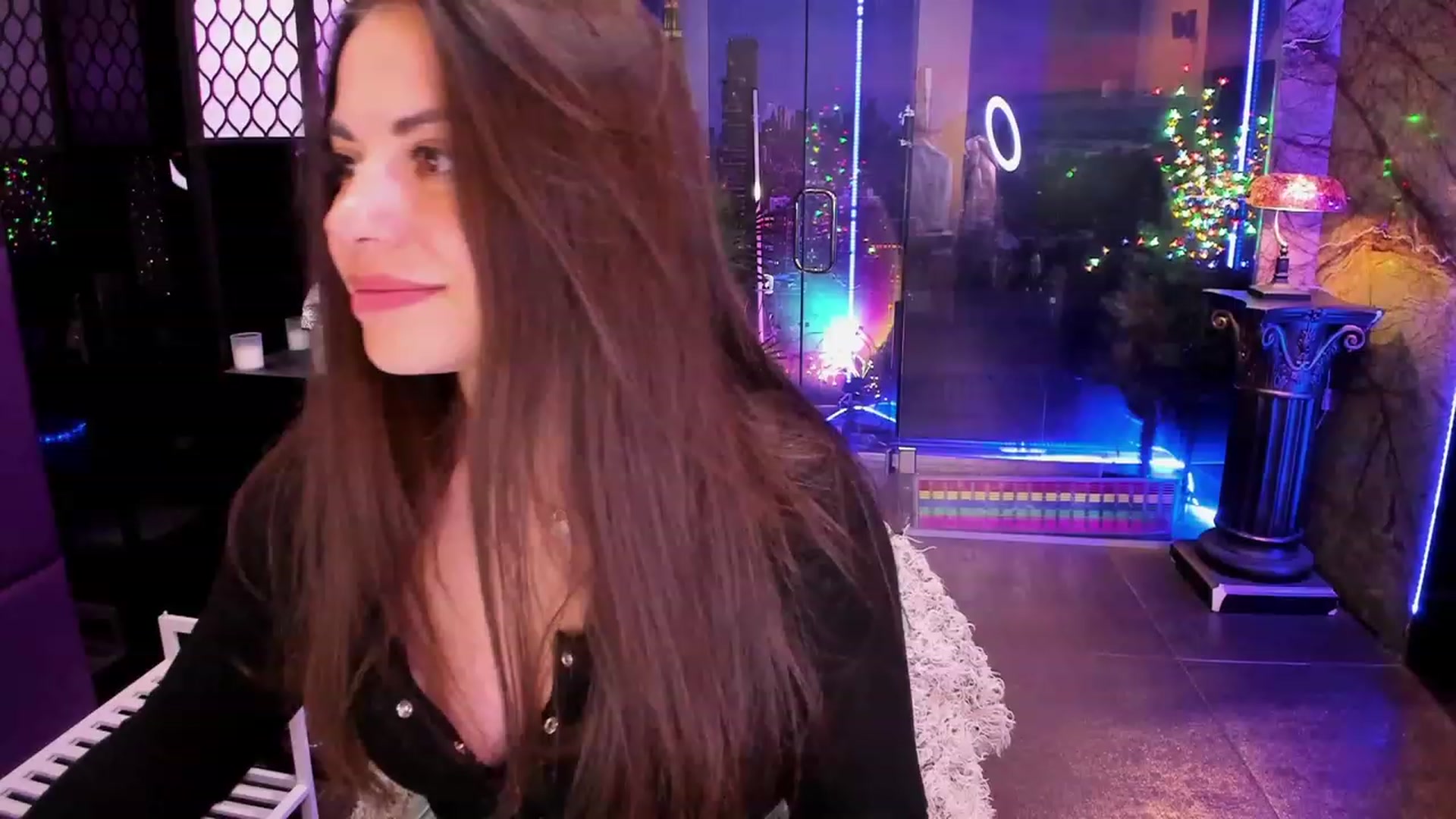 Gallery image thumbnail from sunn_o's myfreecams stream on, 04/30/2023, 10:25 image 1 of 20