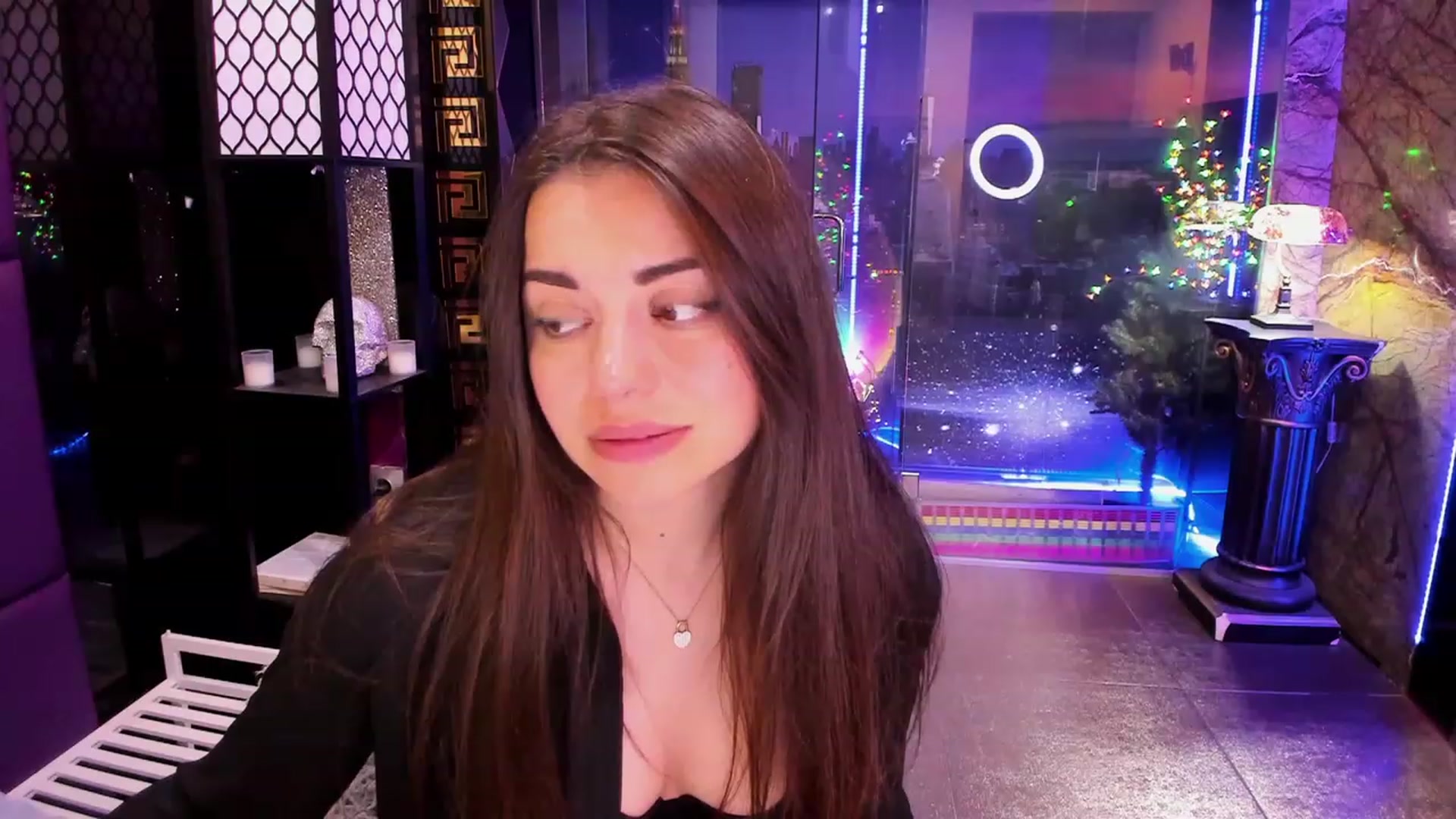 Gallery image thumbnail from sunn_o's myfreecams stream on, 05/15/2023, 09:09 image 12 of 20