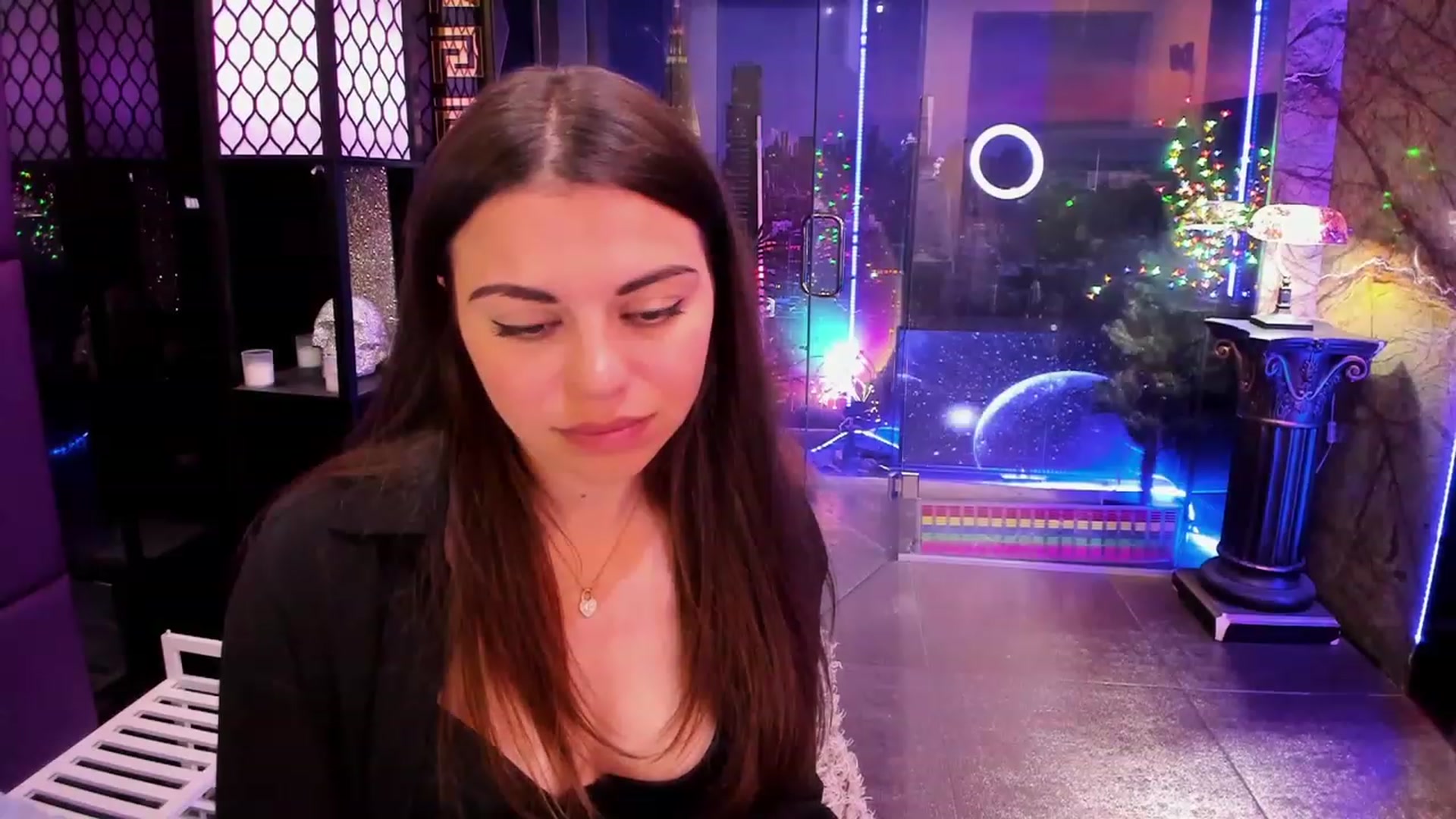 Gallery image thumbnail from sunn_o's myfreecams stream on, 05/15/2023, 09:09 image 3 of 20