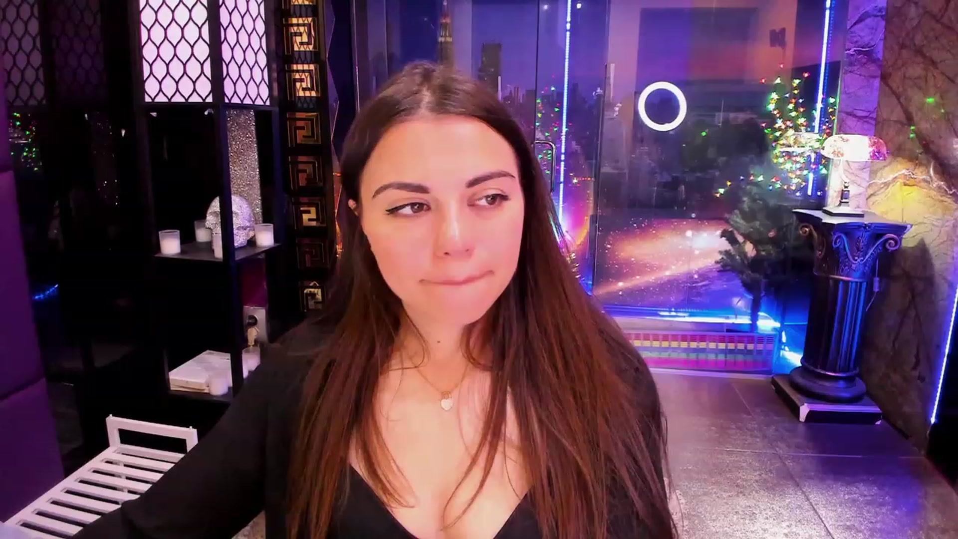 Gallery image thumbnail from sunn_o's myfreecams stream on, 05/15/2023, 09:09 image 9 of 20