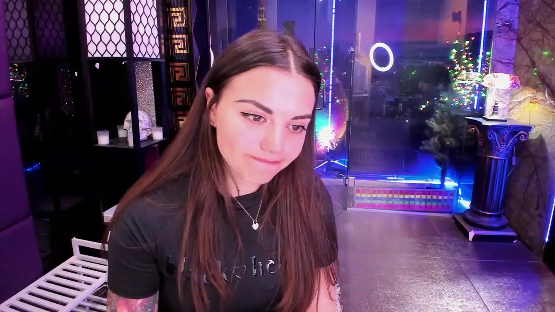 Gallery image thumbnail from sunn_o's myfreecams stream on, 05/23/2023, 11:01 image 15 of 20