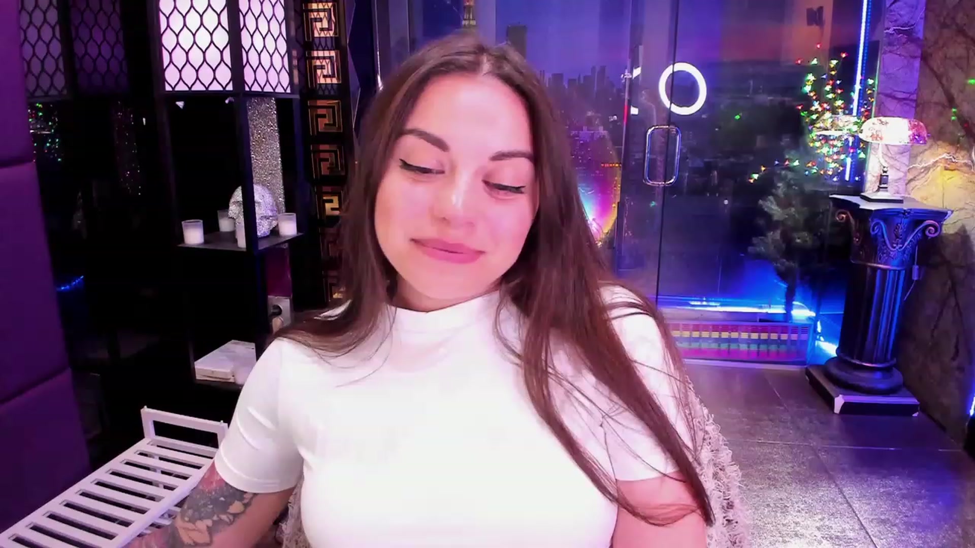 Gallery image thumbnail from sunn_o's myfreecams stream on, 06/01/2023, 11:00 image 8 of 20