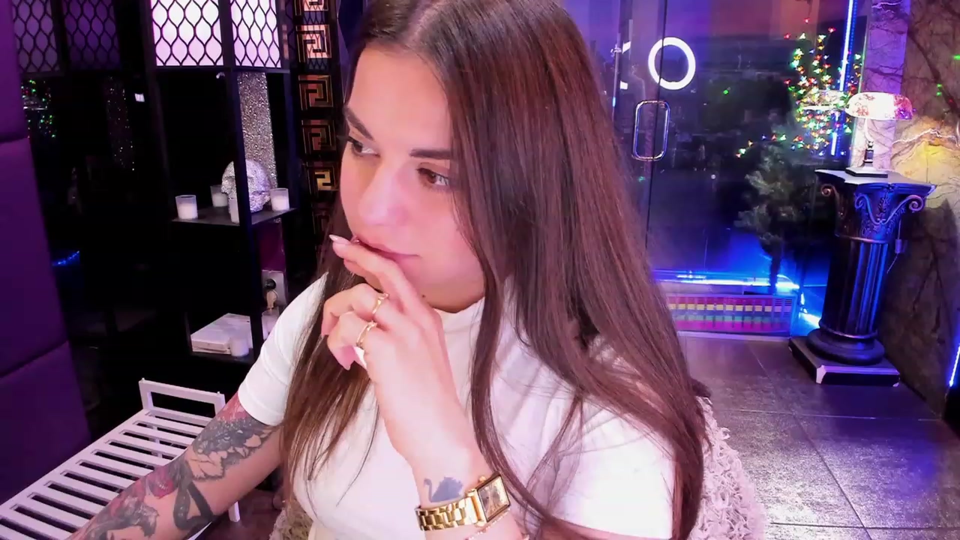 Gallery image thumbnail from sunn_o's myfreecams stream on, 06/01/2023, 11:00 image 4 of 20