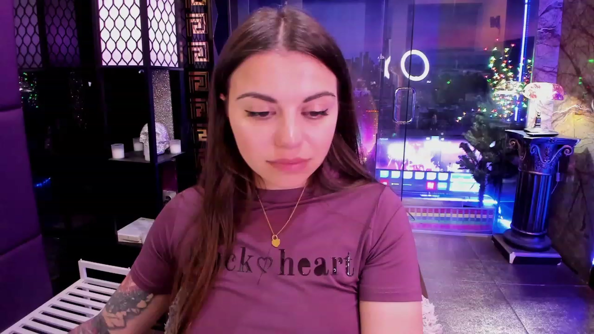 Gallery image thumbnail from sunn_o's myfreecams stream on, 06/20/2023, 11:16 image 5 of 20