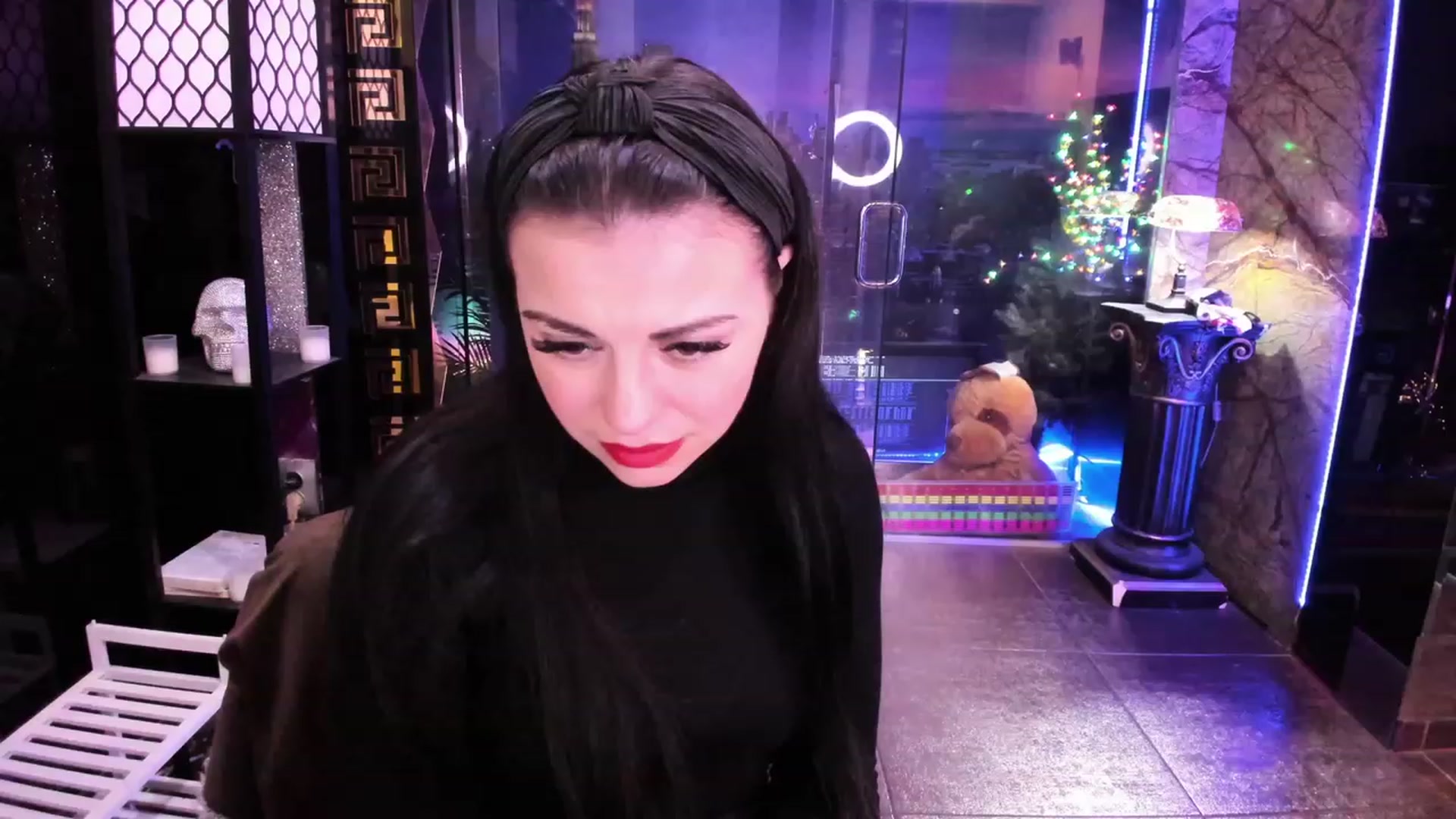 Gallery image thumbnail from sunn_o's myfreecams stream on, 12/21/2023, 11:46 image 11 of 20