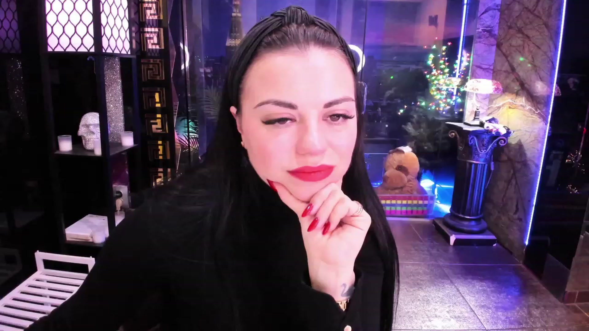 Gallery image thumbnail from sunn_o's myfreecams stream on, 12/21/2023, 11:46 image 7 of 20