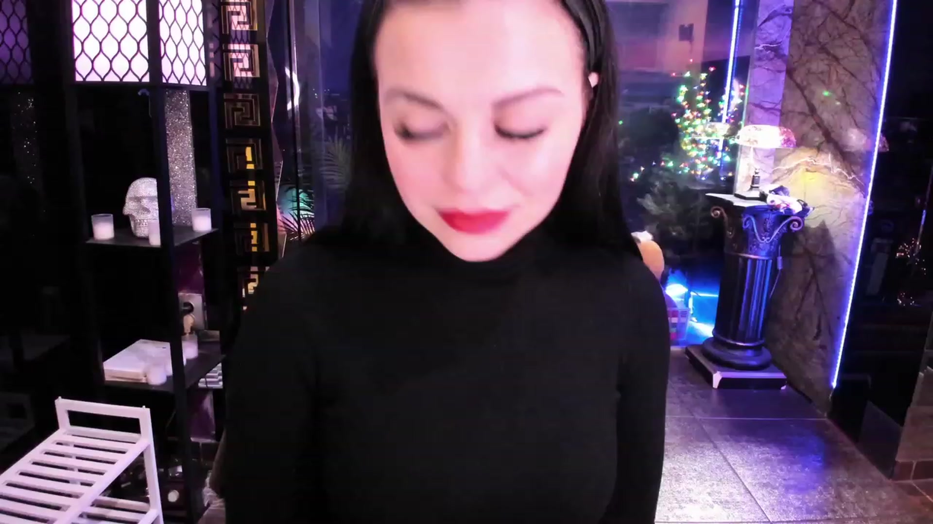 Gallery image thumbnail from sunn_o's myfreecams stream on, 12/21/2023, 11:46 image 13 of 20