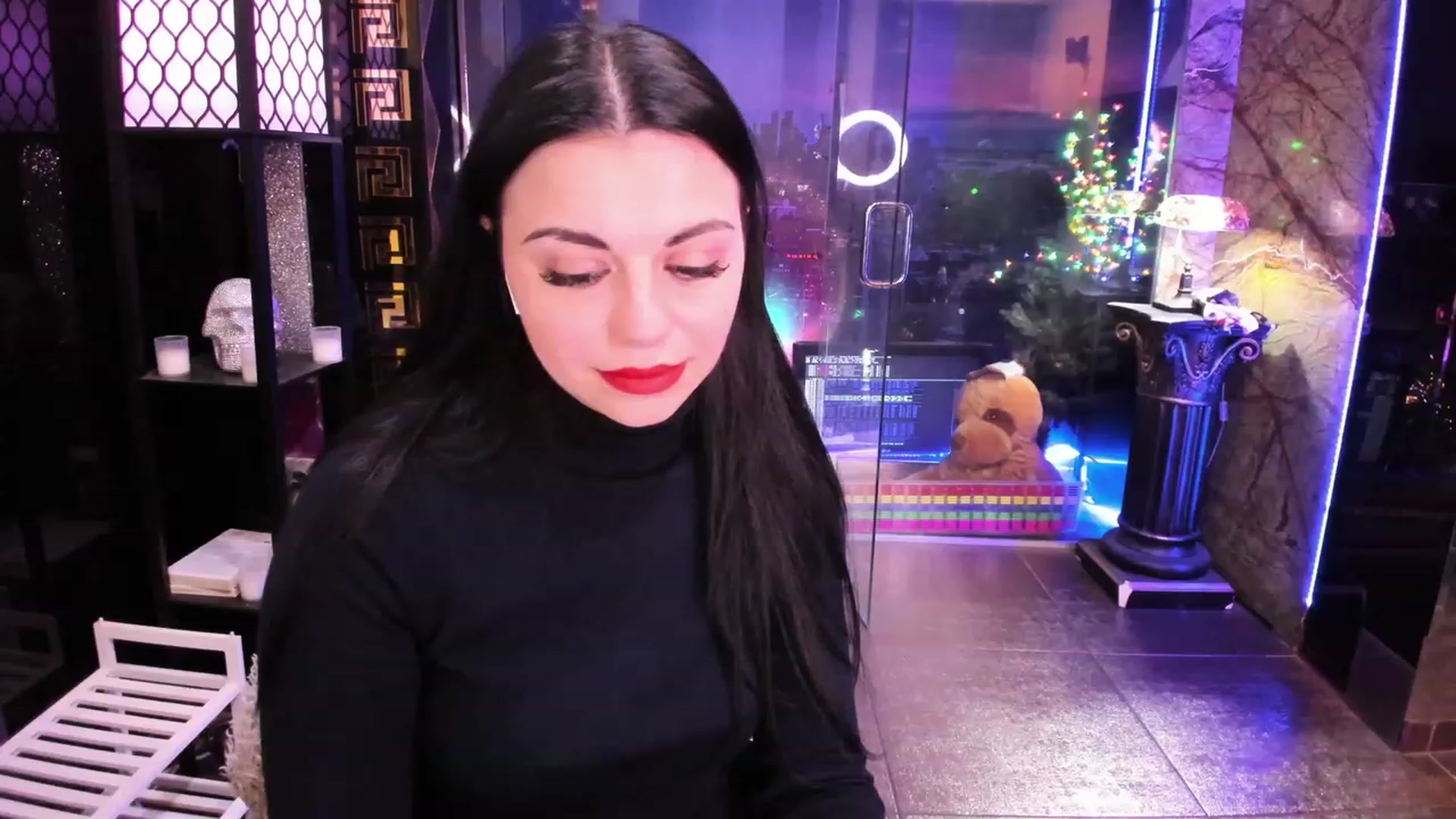 Gallery image thumbnail from sunn_o's myfreecams stream on, 01/03/2024, 13:21 image 3 of 20