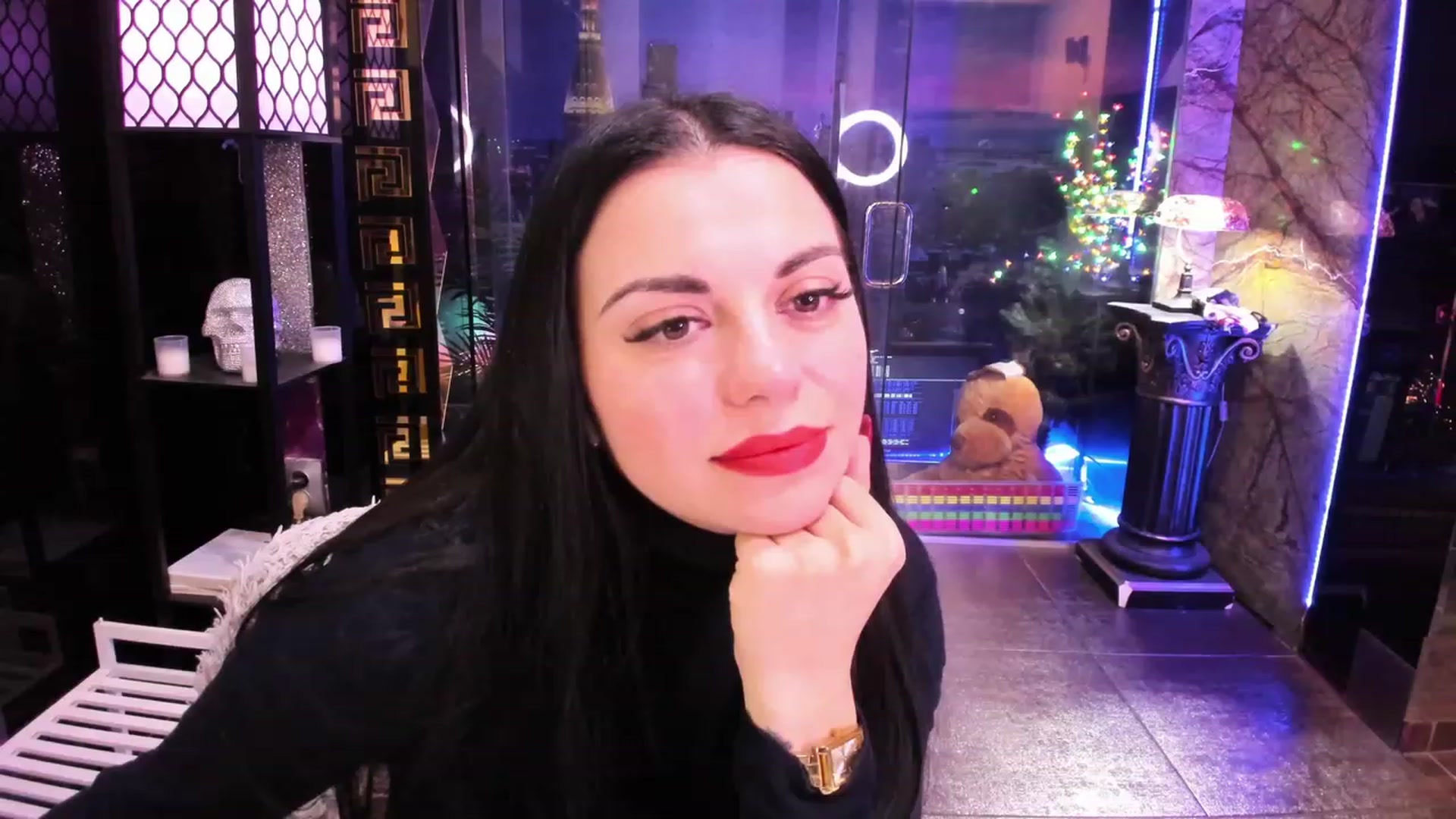 Gallery image thumbnail from sunn_o's myfreecams stream on, 01/03/2024, 13:21 image 10 of 20