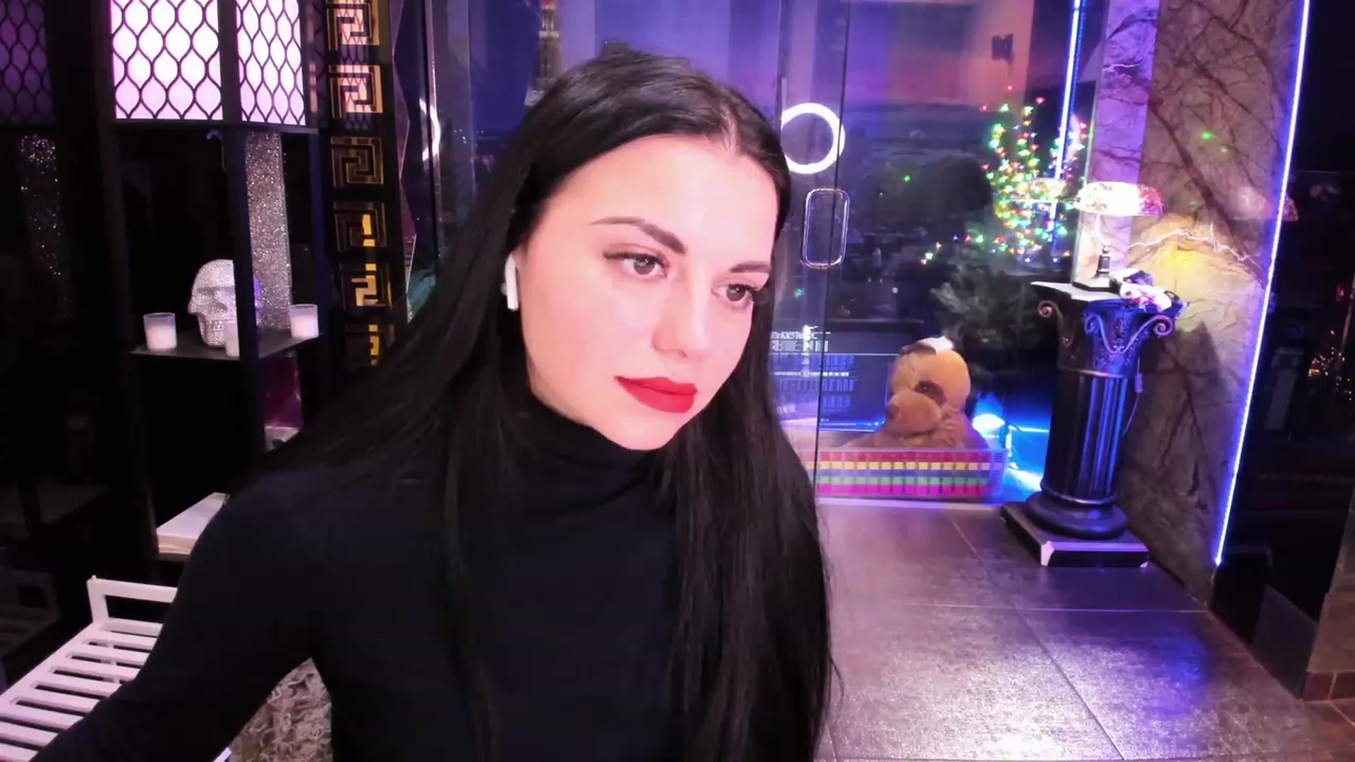 Gallery image thumbnail from sunn_o's myfreecams stream on, 01/03/2024, 13:21 image 4 of 20