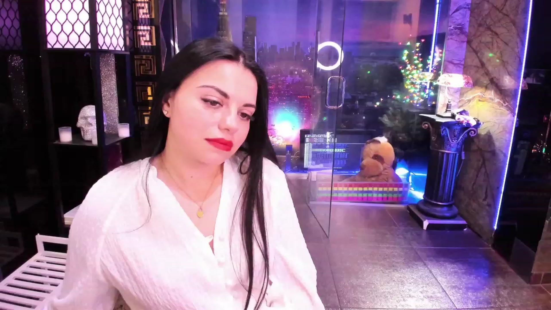 Gallery image thumbnail from sunn_o's myfreecams stream on, 01/04/2024, 11:35 image 5 of 20