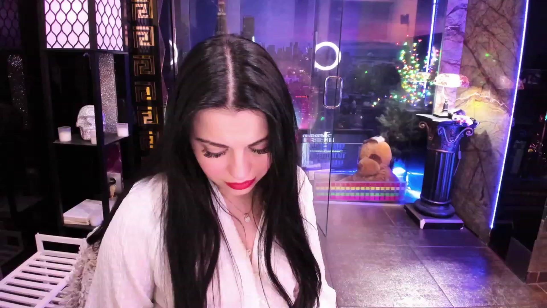 Gallery image thumbnail from sunn_o's myfreecams stream on, 01/04/2024, 11:35 image 10 of 20