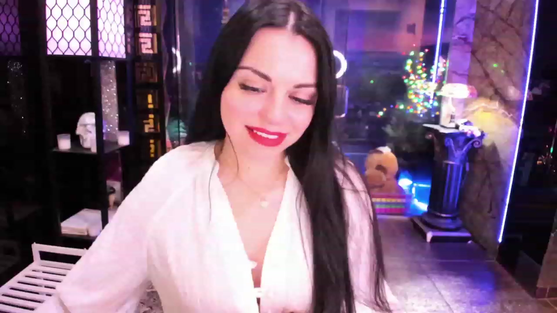 Gallery image thumbnail from sunn_o's myfreecams stream on, 01/04/2024, 11:35 image 16 of 20
