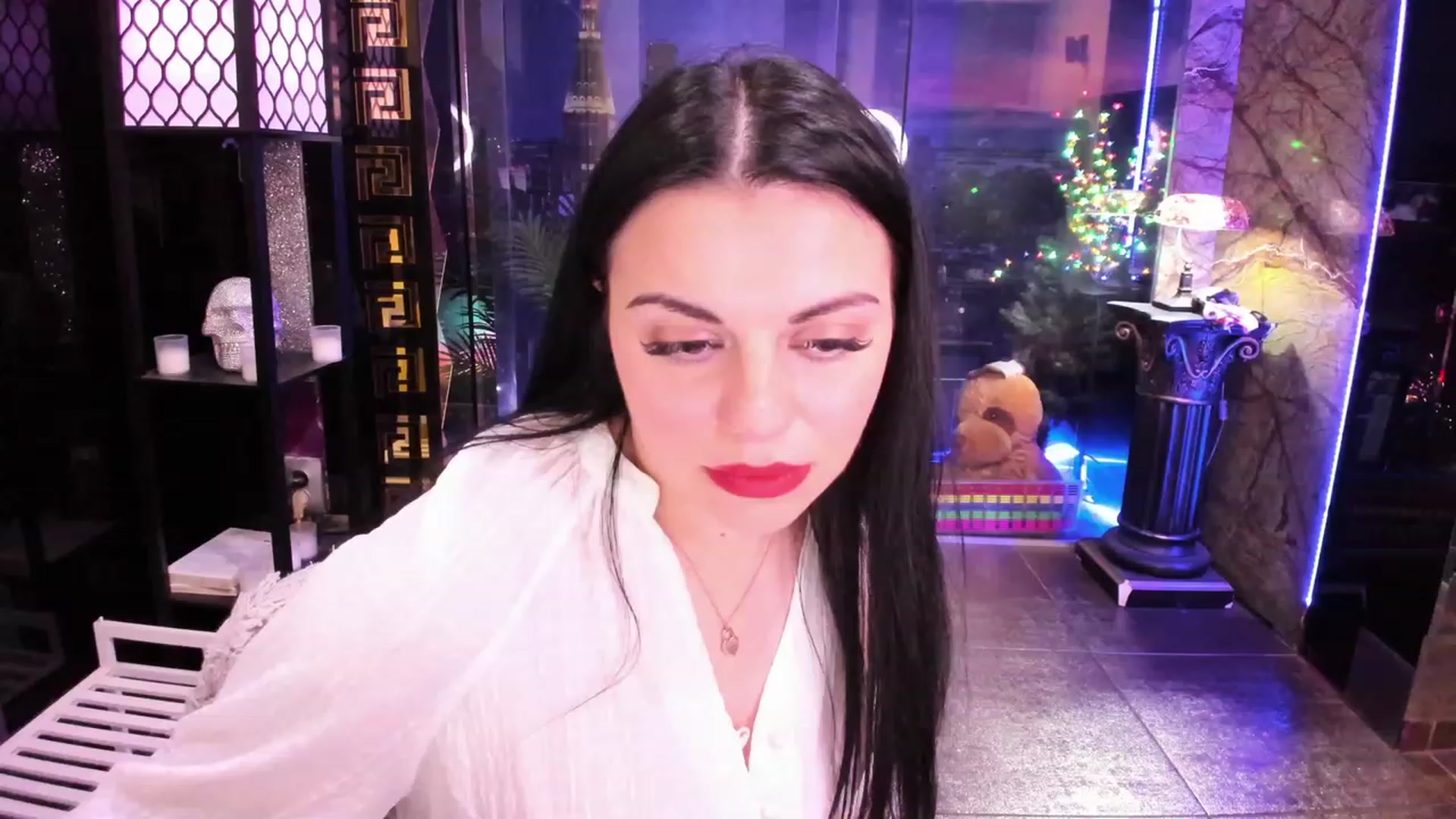 Gallery image thumbnail from sunn_o's myfreecams stream on, 01/04/2024, 11:35 image 6 of 20