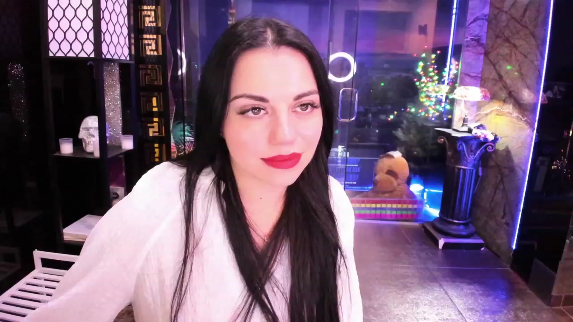 Gallery image thumbnail from sunn_o's myfreecams stream on, 01/04/2024, 11:35 image 14 of 20