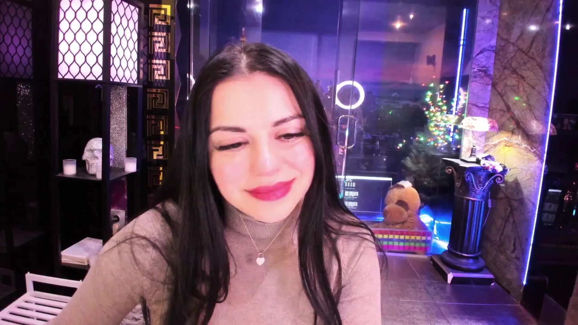 Gallery image thumbnail from sunn_o's myfreecams stream on, 01/21/2024, 12:01 image 15 of 20