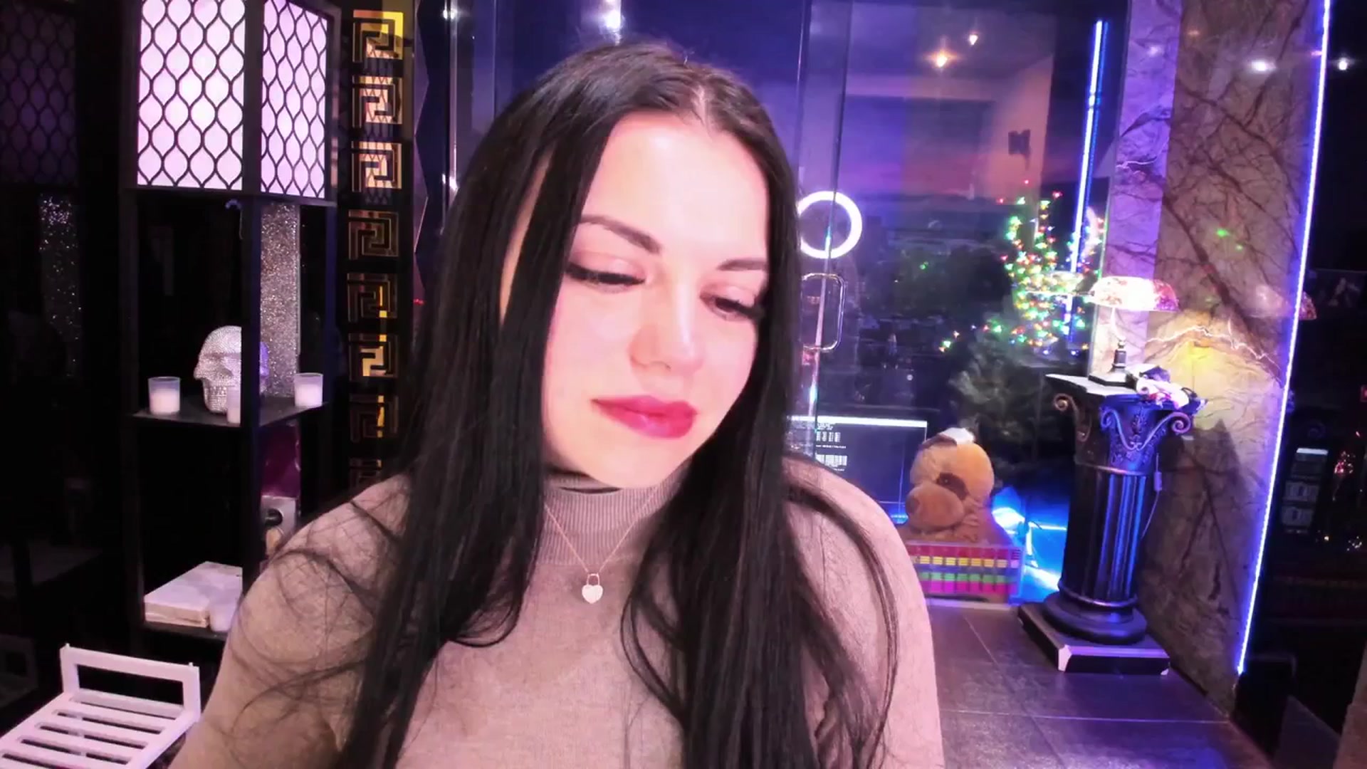 Gallery image thumbnail from sunn_o's myfreecams stream on, 01/21/2024, 12:01 image 13 of 20
