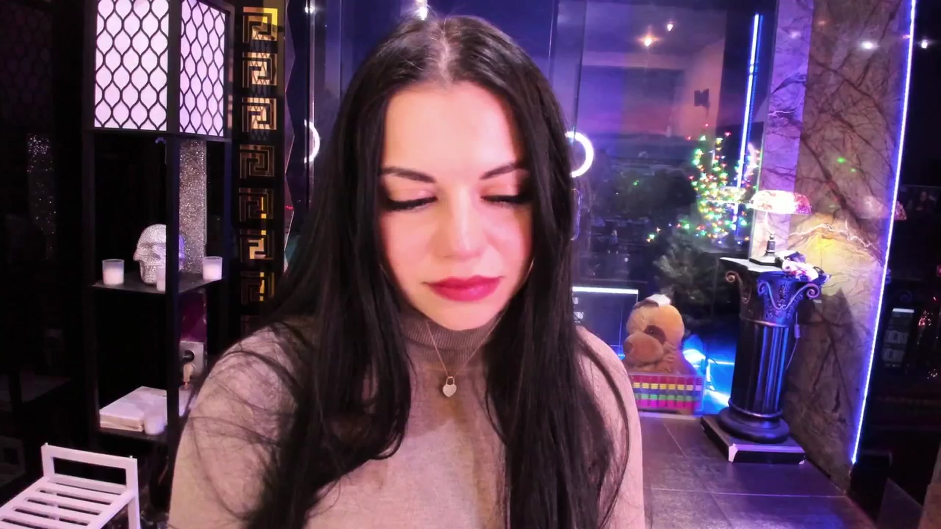 Gallery image thumbnail from sunn_o's myfreecams stream on, 01/21/2024, 12:01 image 12 of 20