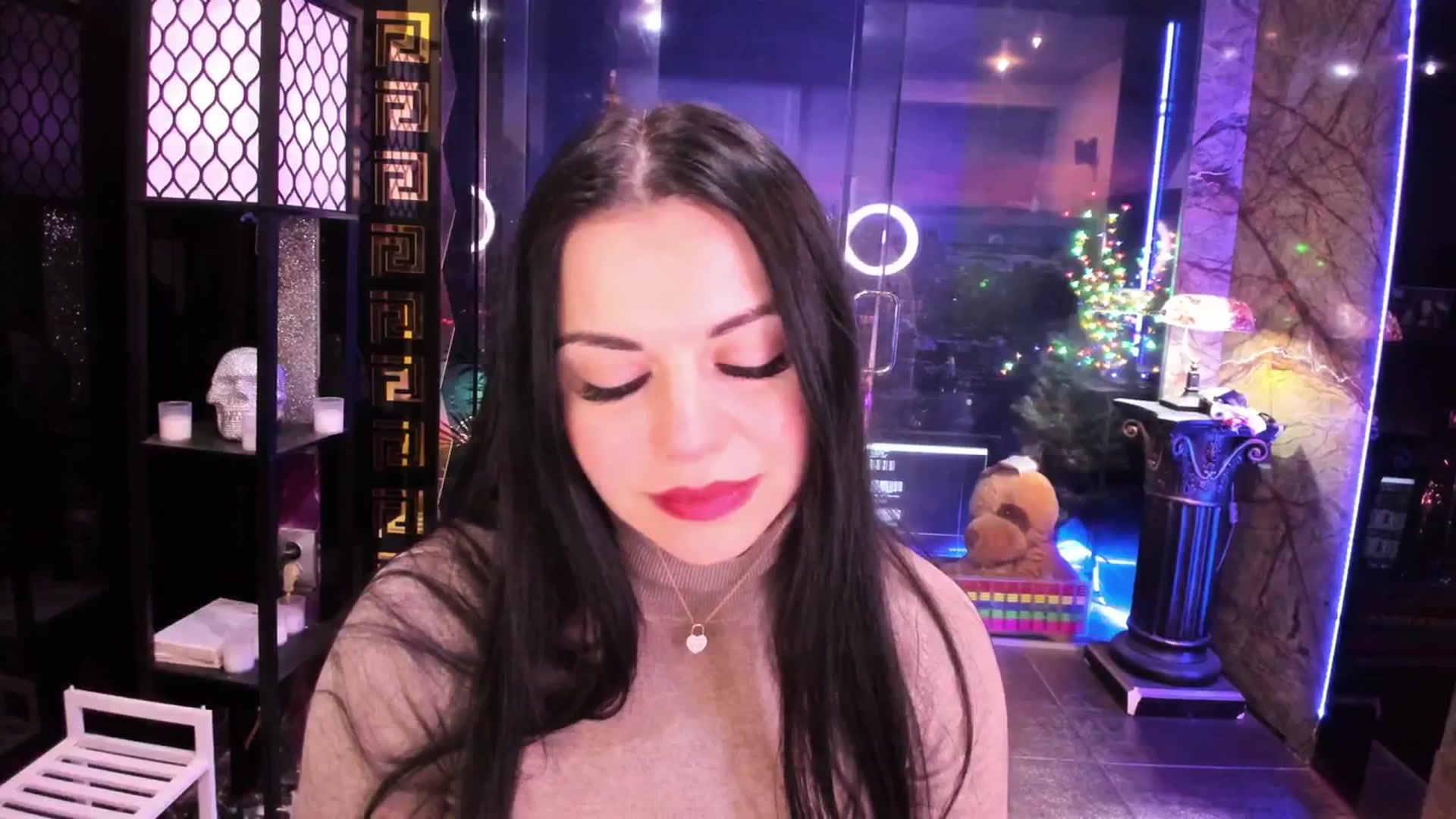 Gallery image thumbnail from sunn_o's myfreecams stream on, 01/21/2024, 12:01 image 10 of 20