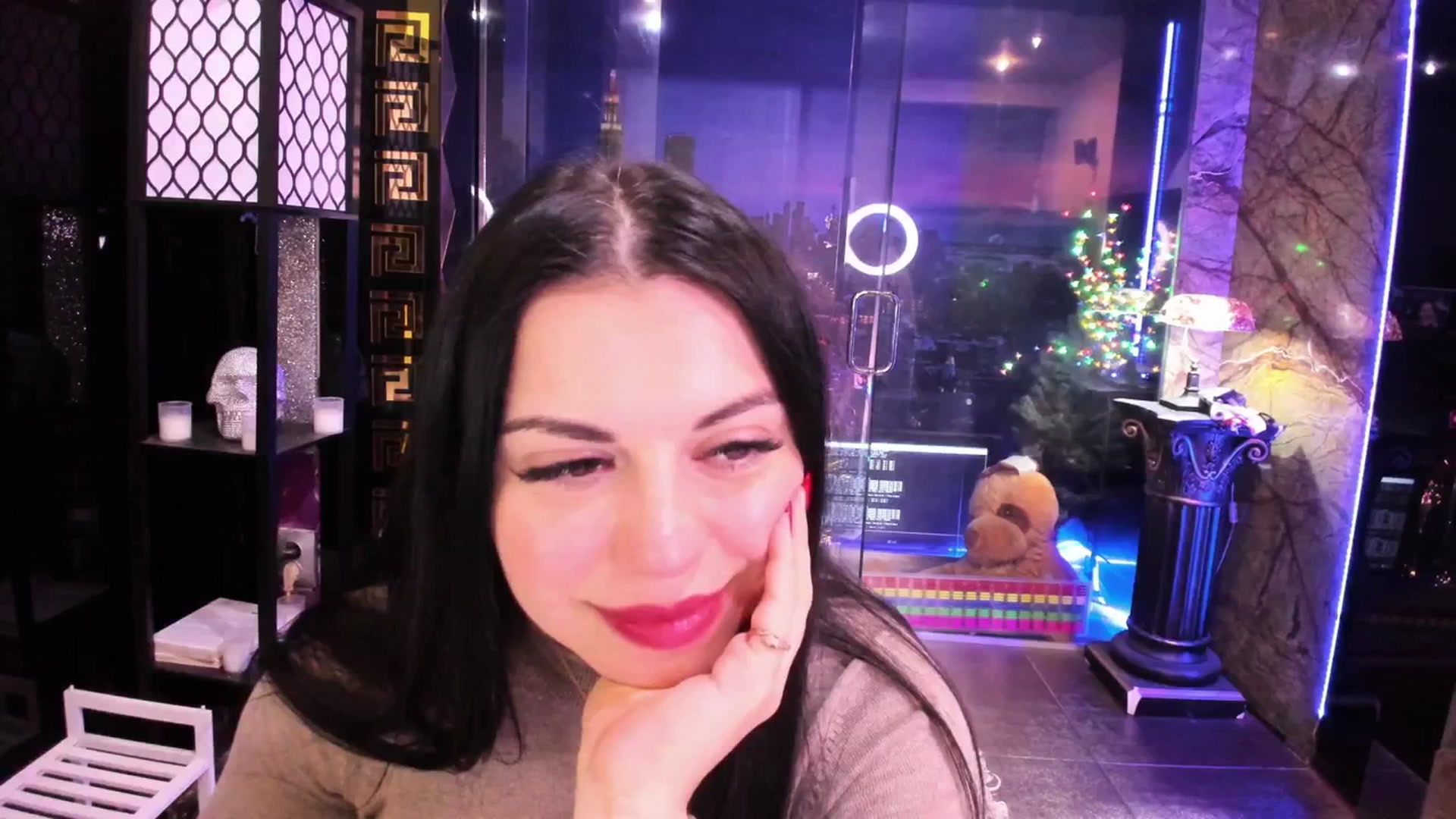 Gallery image thumbnail from sunn_o's myfreecams stream on, 01/21/2024, 12:01 image 5 of 20