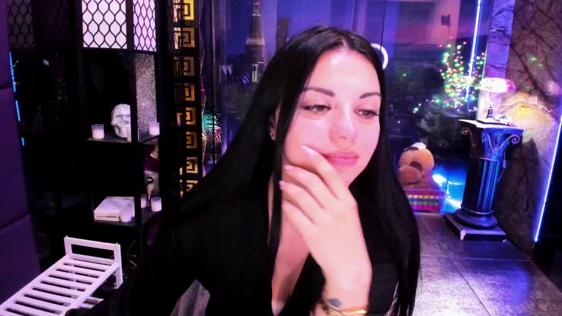 Gallery image thumbnail from sunn_o's myfreecams stream on, 07/02/2024, 12:09 image 7 of 20