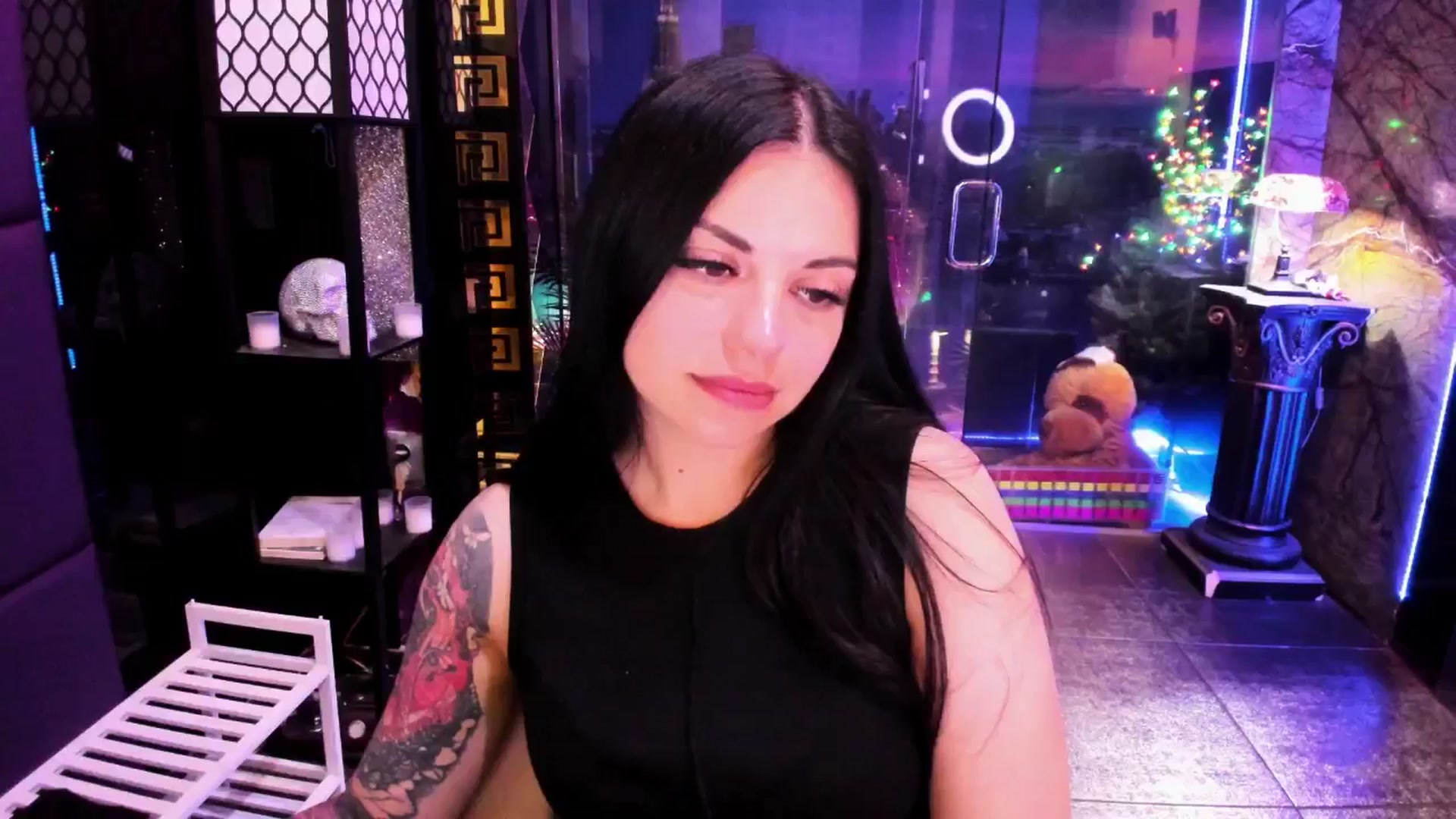 Gallery image thumbnail from sunn_o's myfreecams stream on, 07/18/2024, 12:48 image 18 of 20