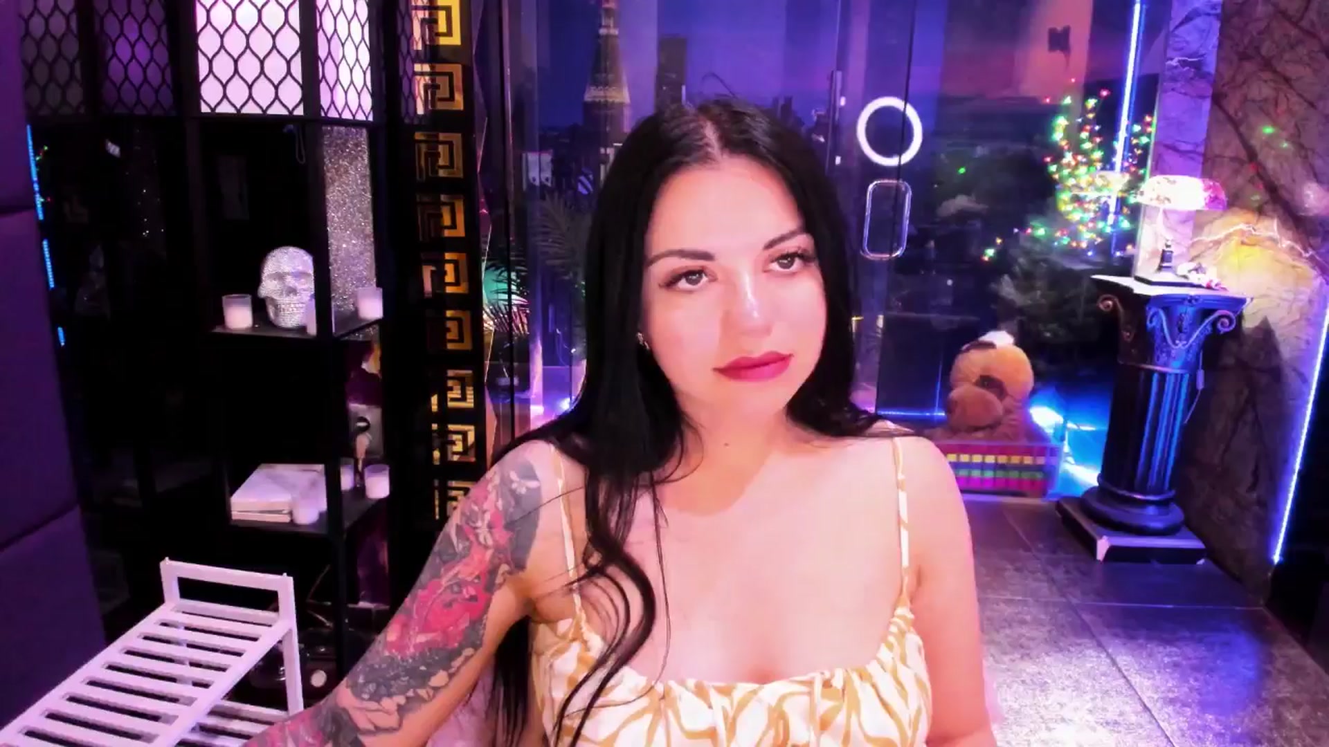 Gallery image thumbnail from sunn_o's myfreecams stream on, 07/22/2024, 12:29 image 16 of 20