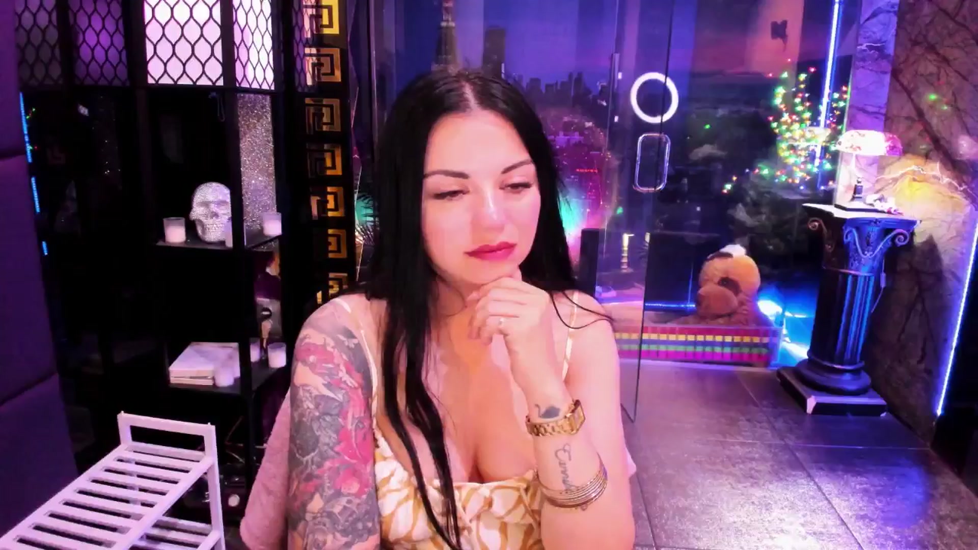 Gallery image thumbnail from sunn_o's myfreecams stream on, 07/22/2024, 12:29 image 20 of 20