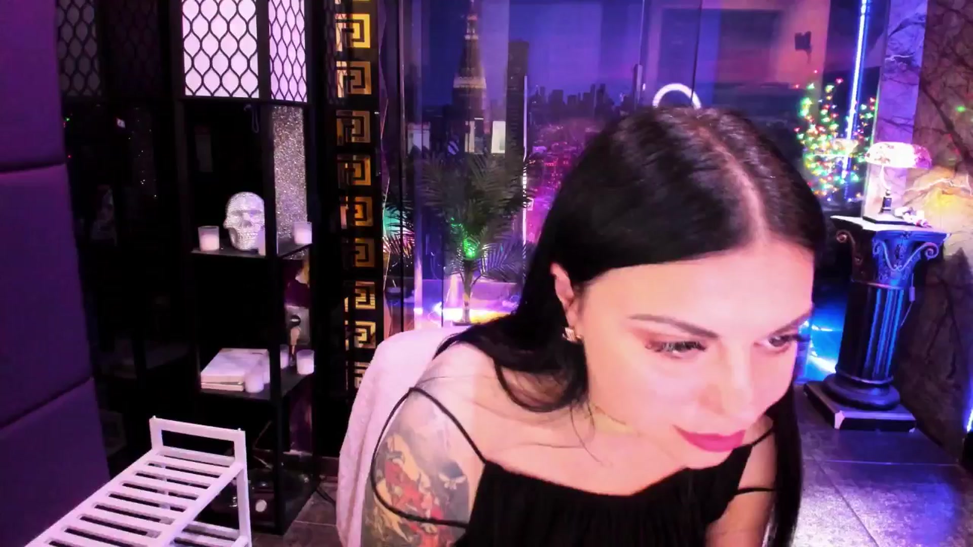 Gallery image thumbnail from sunn_o's myfreecams stream on, 07/28/2024, 12:05 image 2 of 20