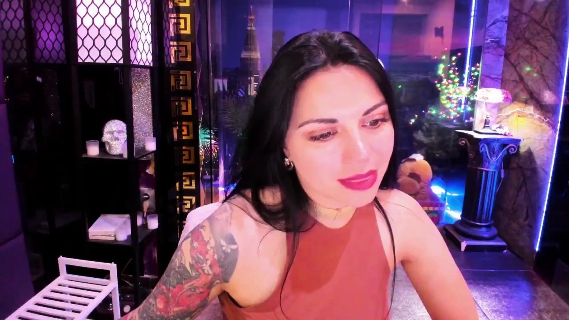 Gallery image thumbnail from sunn_o's myfreecams stream on, 07/30/2024, 12:27 image 11 of 20