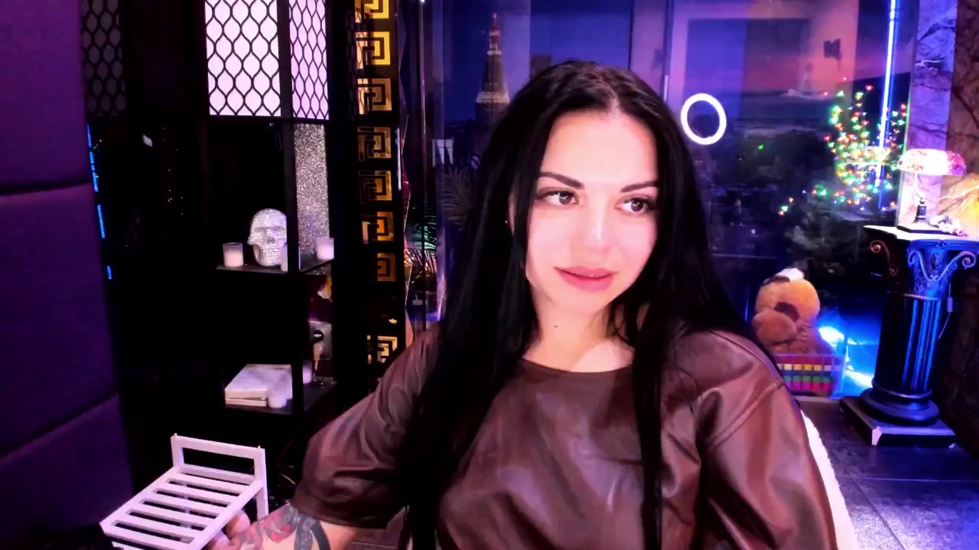 Gallery image thumbnail from sunn_o's myfreecams stream on, 10/31/2024, 10:59 image 2 of 20