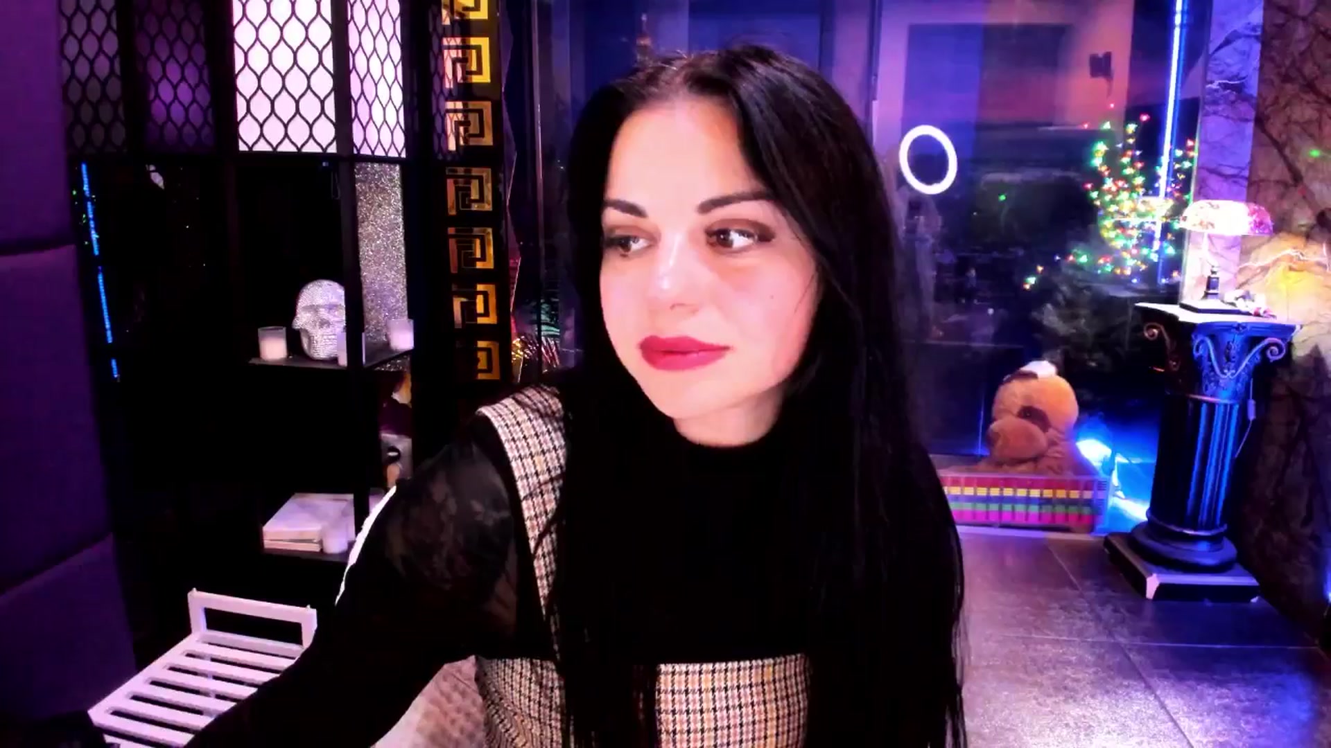 Gallery image thumbnail from sunn_o's myfreecams stream on, 11/02/2024, 10:47 image 17 of 20