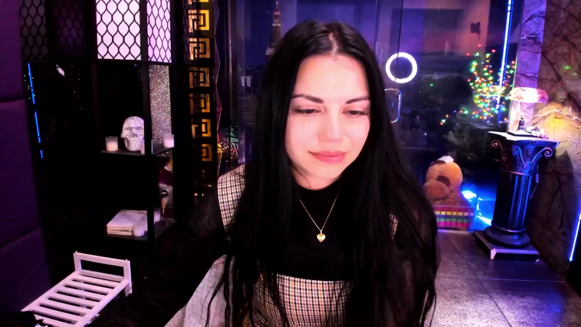 Gallery image thumbnail from sunn_o's myfreecams stream on, 11/17/2024, 12:23 image 18 of 20