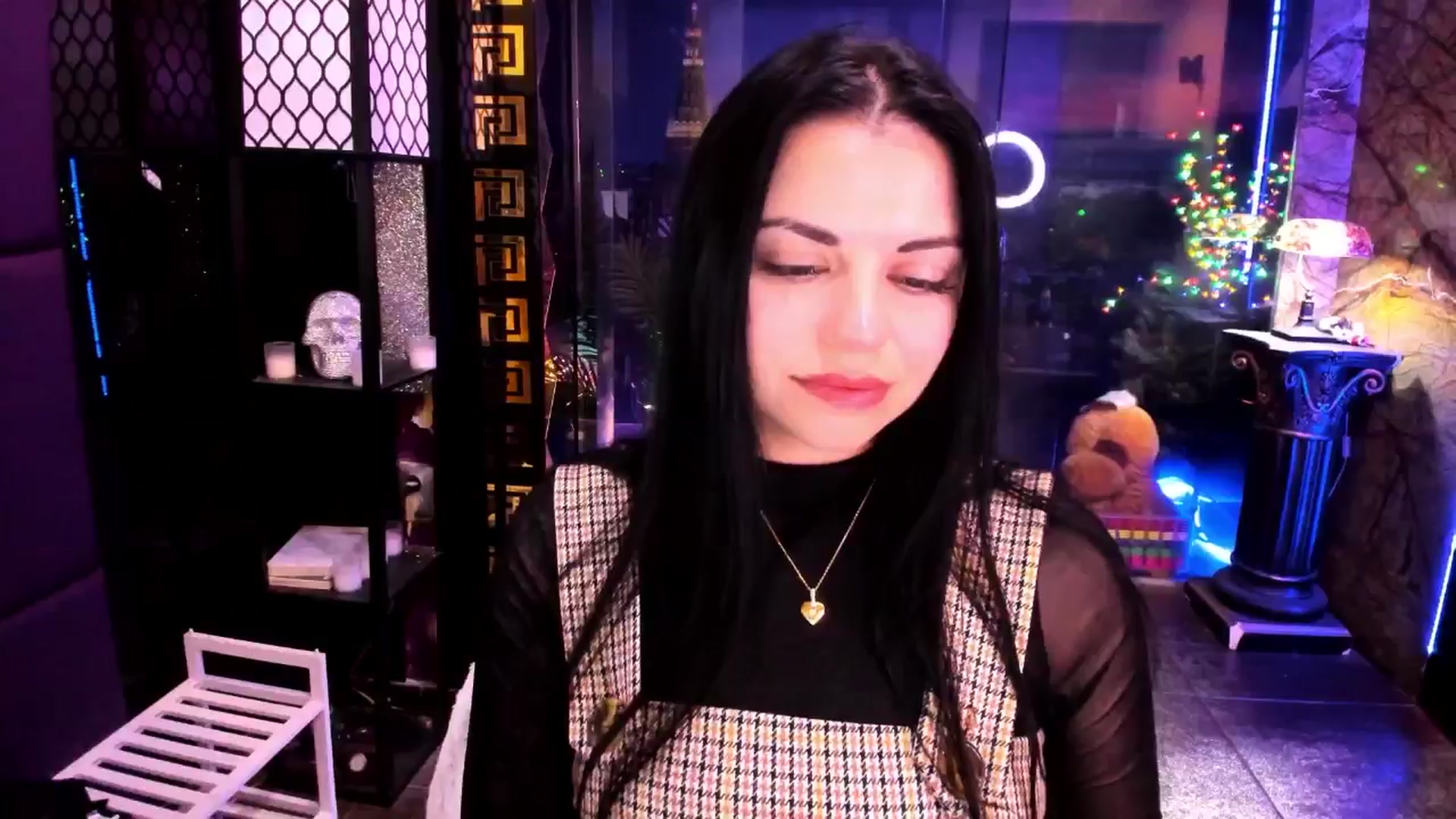 Gallery image thumbnail from sunn_o's myfreecams stream on, 11/17/2024, 12:23 image 2 of 20