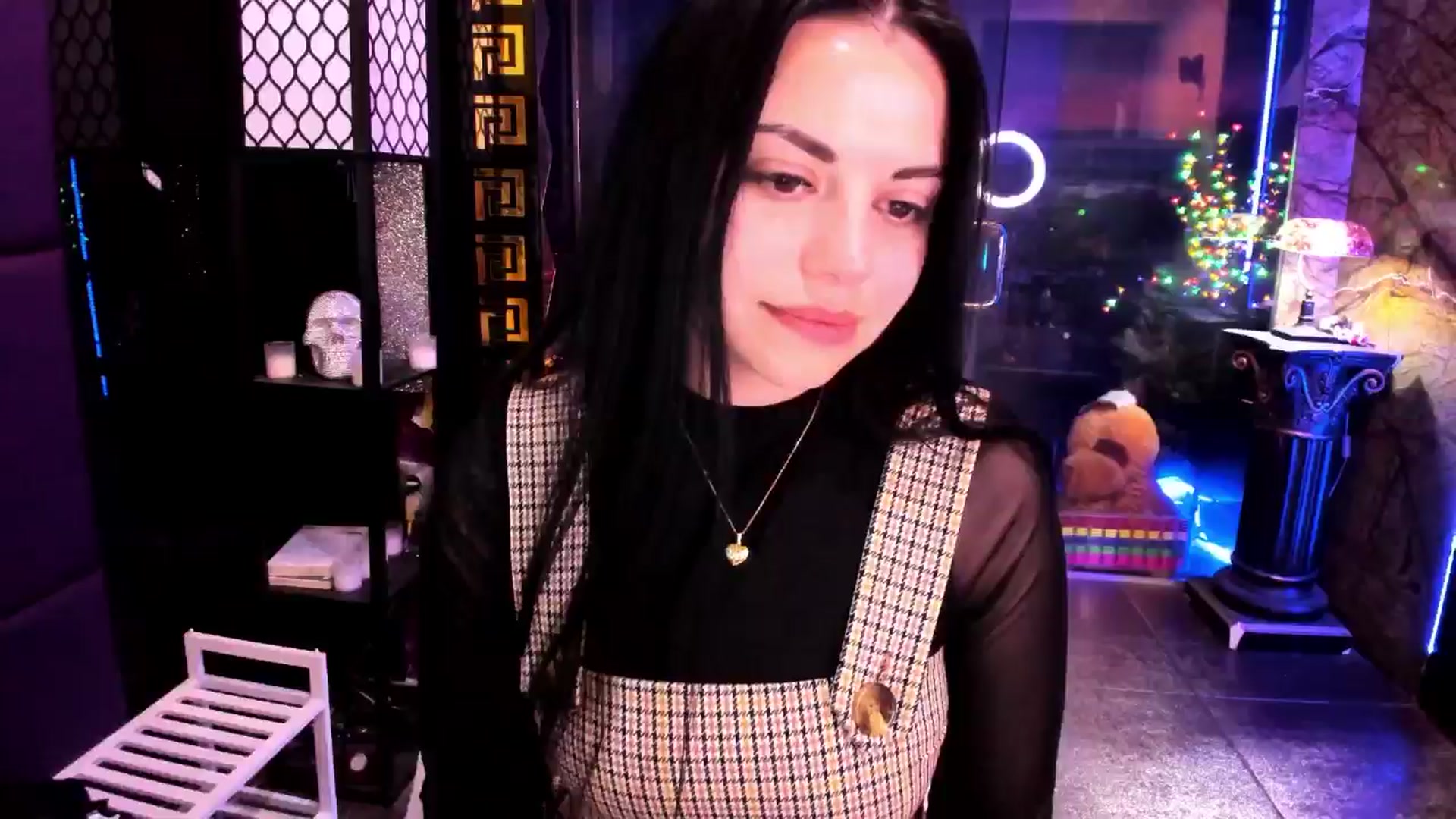 Gallery image thumbnail from sunn_o's myfreecams stream on, 11/17/2024, 12:23 image 20 of 20