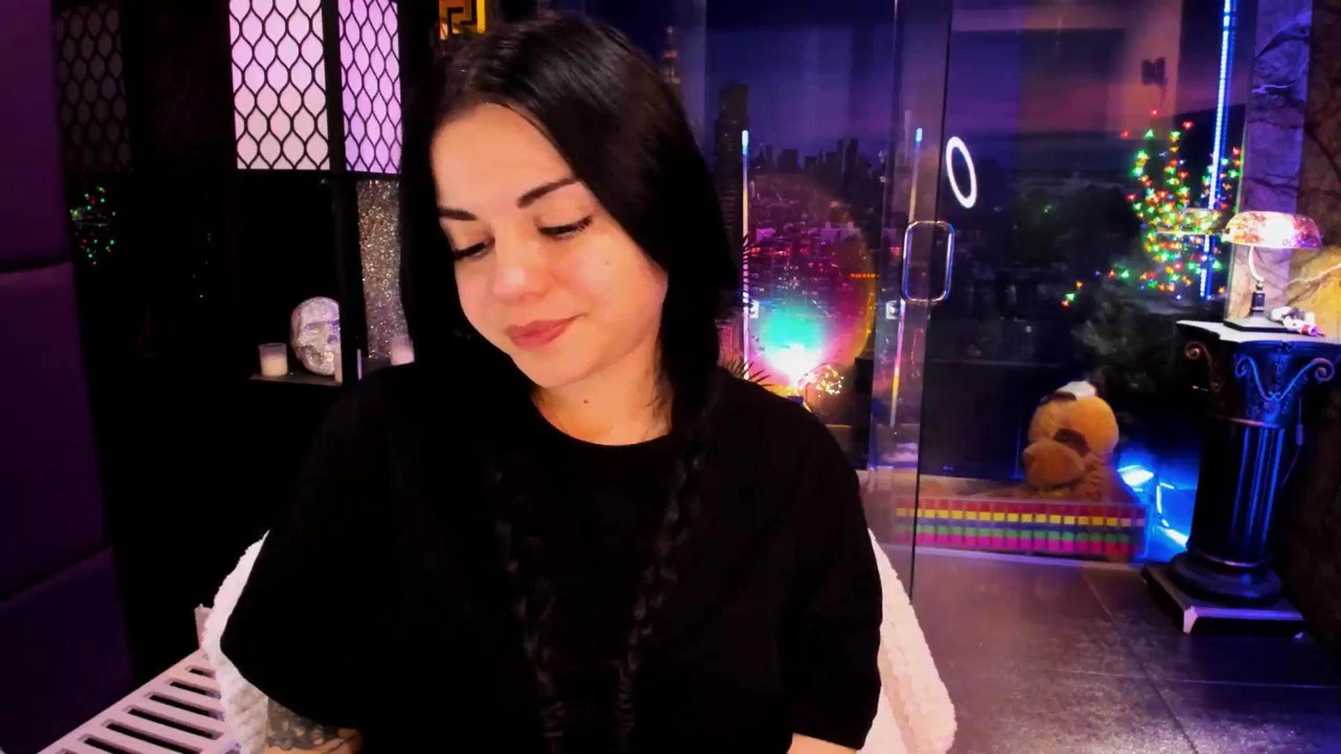 Gallery image thumbnail from sunn_o's myfreecams stream on, 01/07/2025, 13:20 image 3 of 20