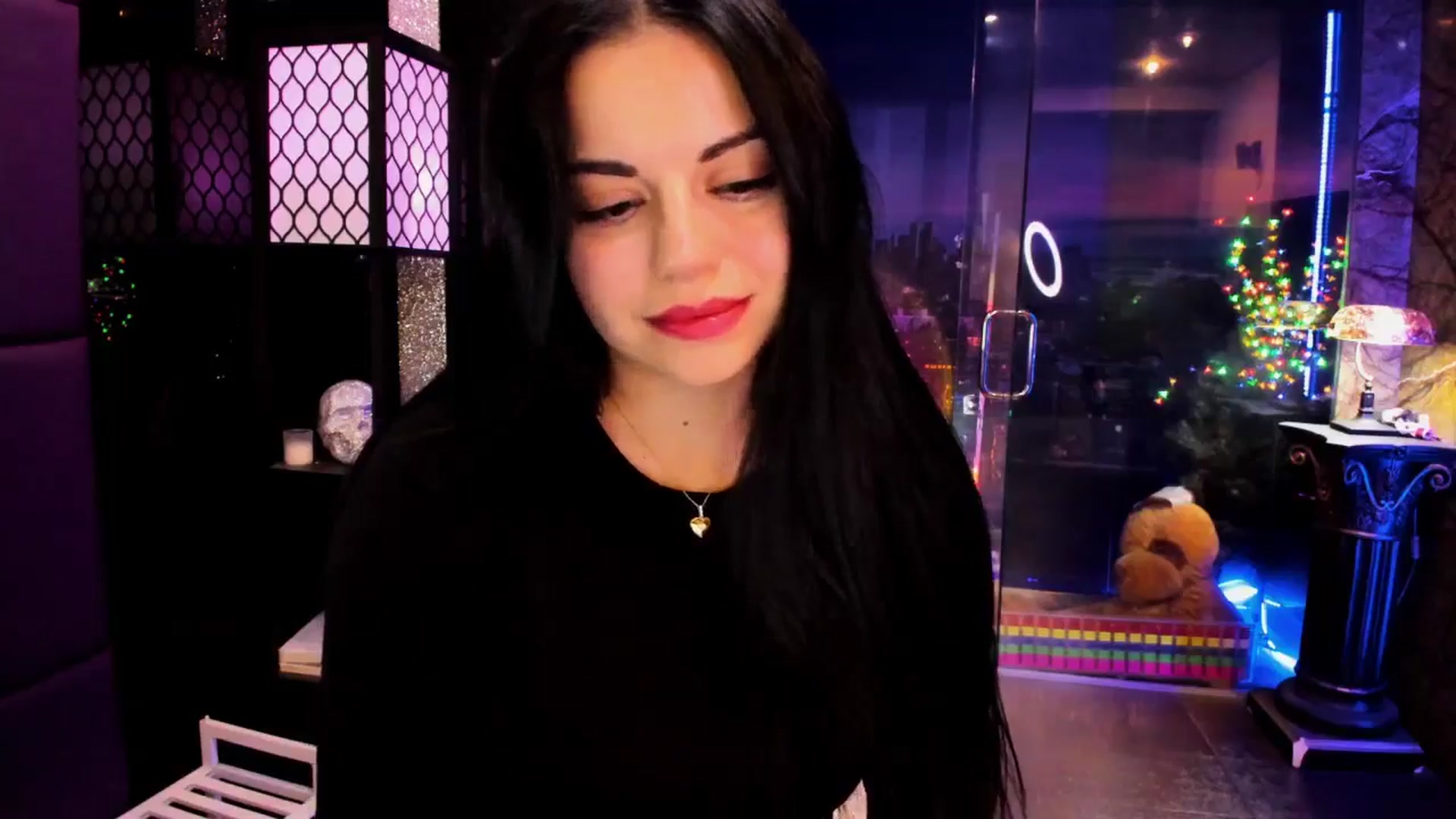 Gallery image thumbnail from sunn_o's myfreecams stream on, 01/08/2025, 11:32 image 19 of 20